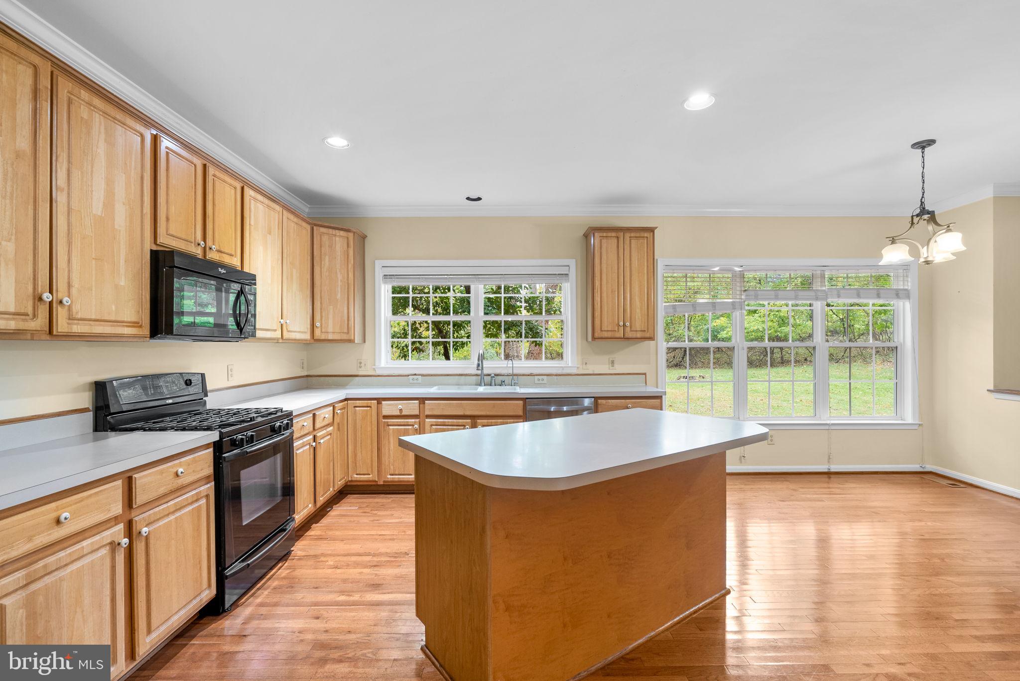 9712 Old Annapolis Rd