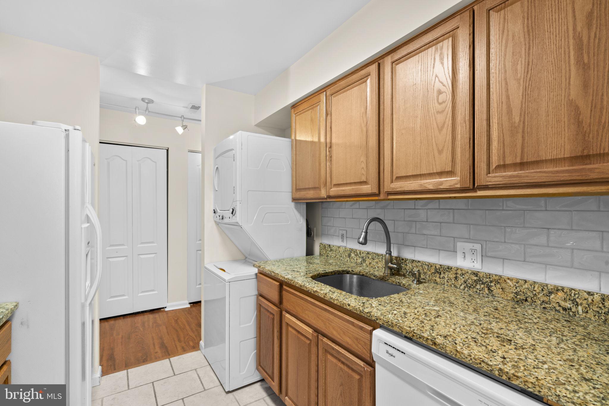 8511 FALLS RUN RD #K