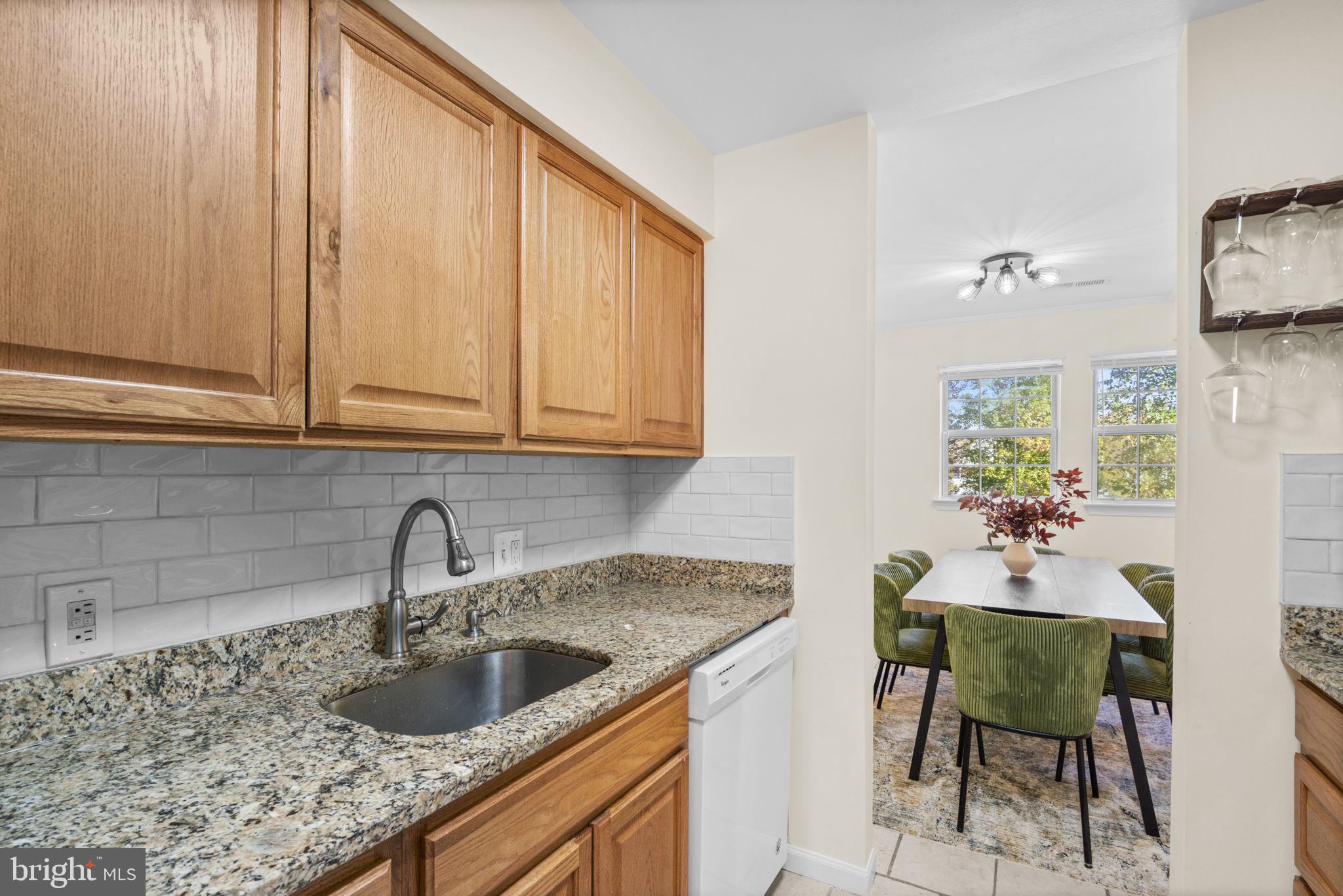 8511 FALLS RUN RD #K