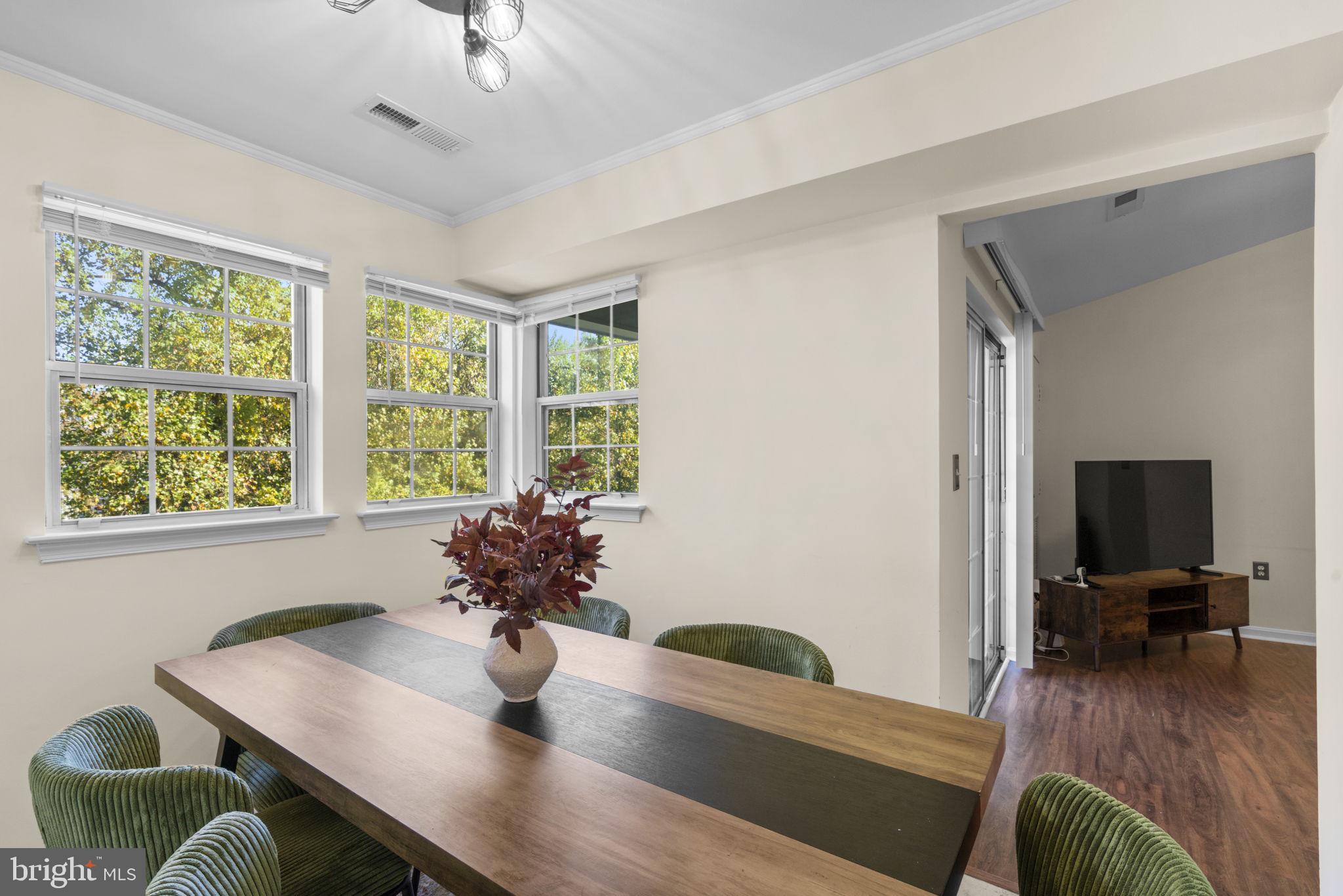 8511 FALLS RUN RD #K