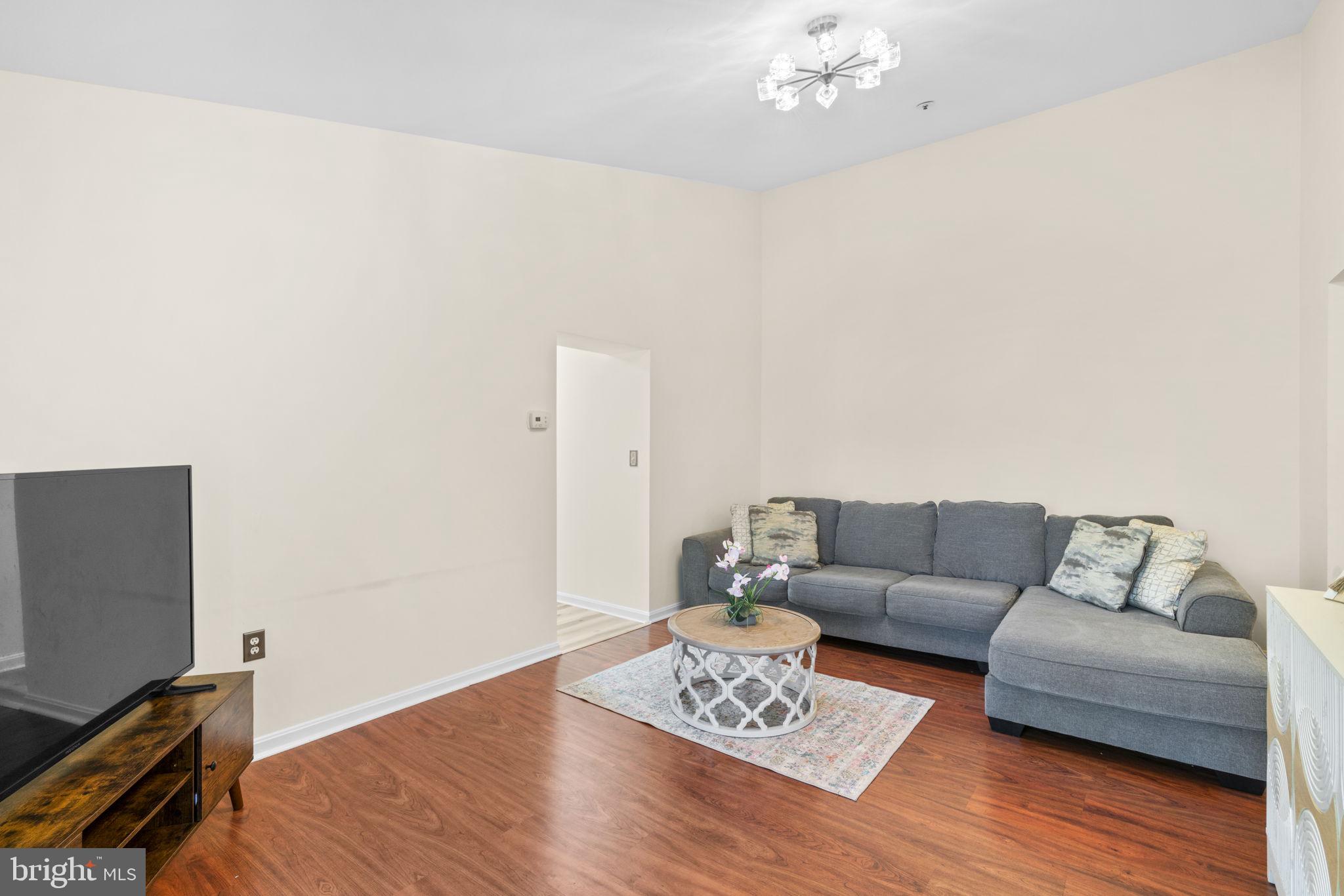 8511 FALLS RUN RD #K