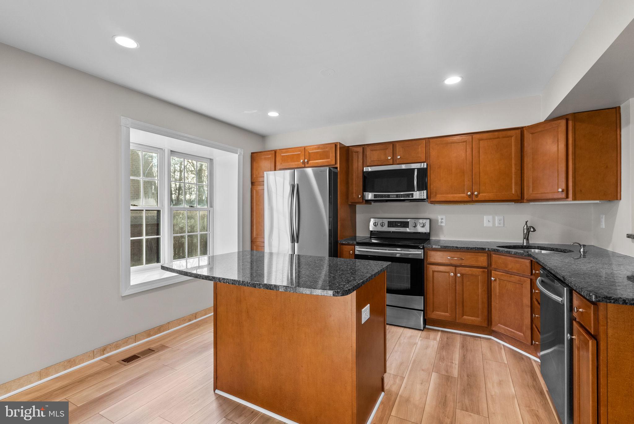 10752 Bridlerein Ter