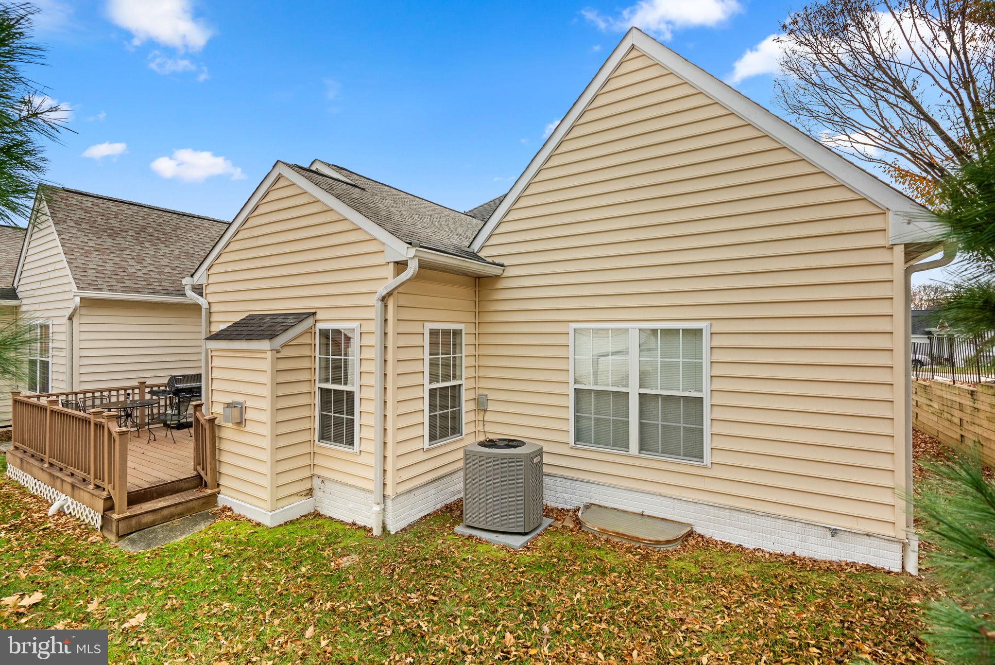 10701 Shady Summer Dr #12