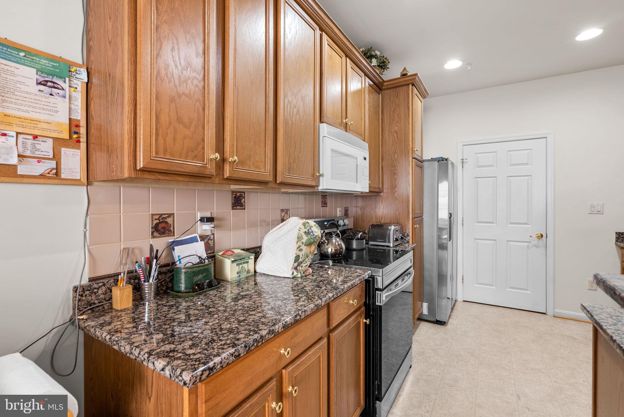 10701 Shady Summer Dr #12