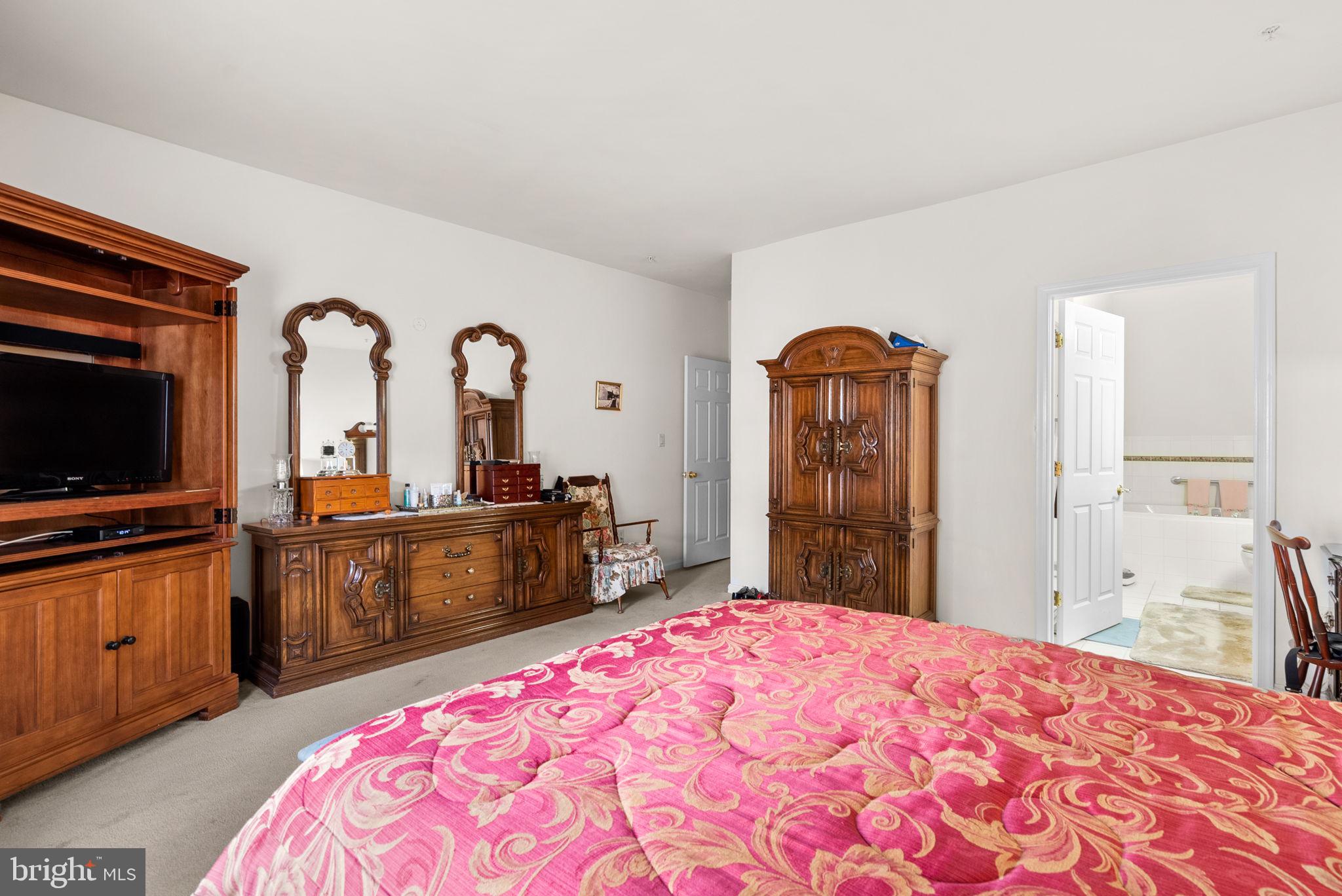 10701 Shady Summer Dr #12