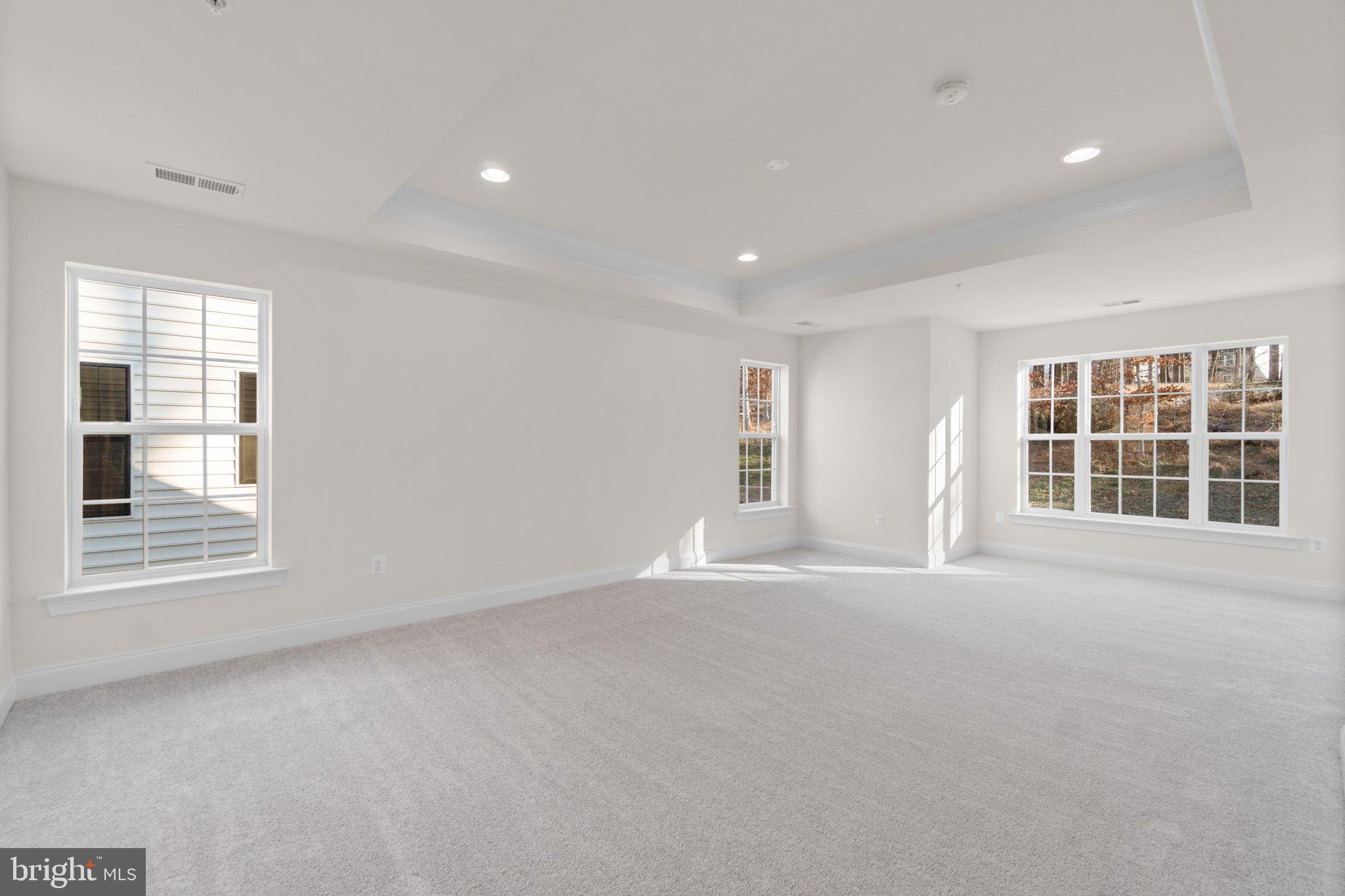 5005 Poplar Ridge Ln