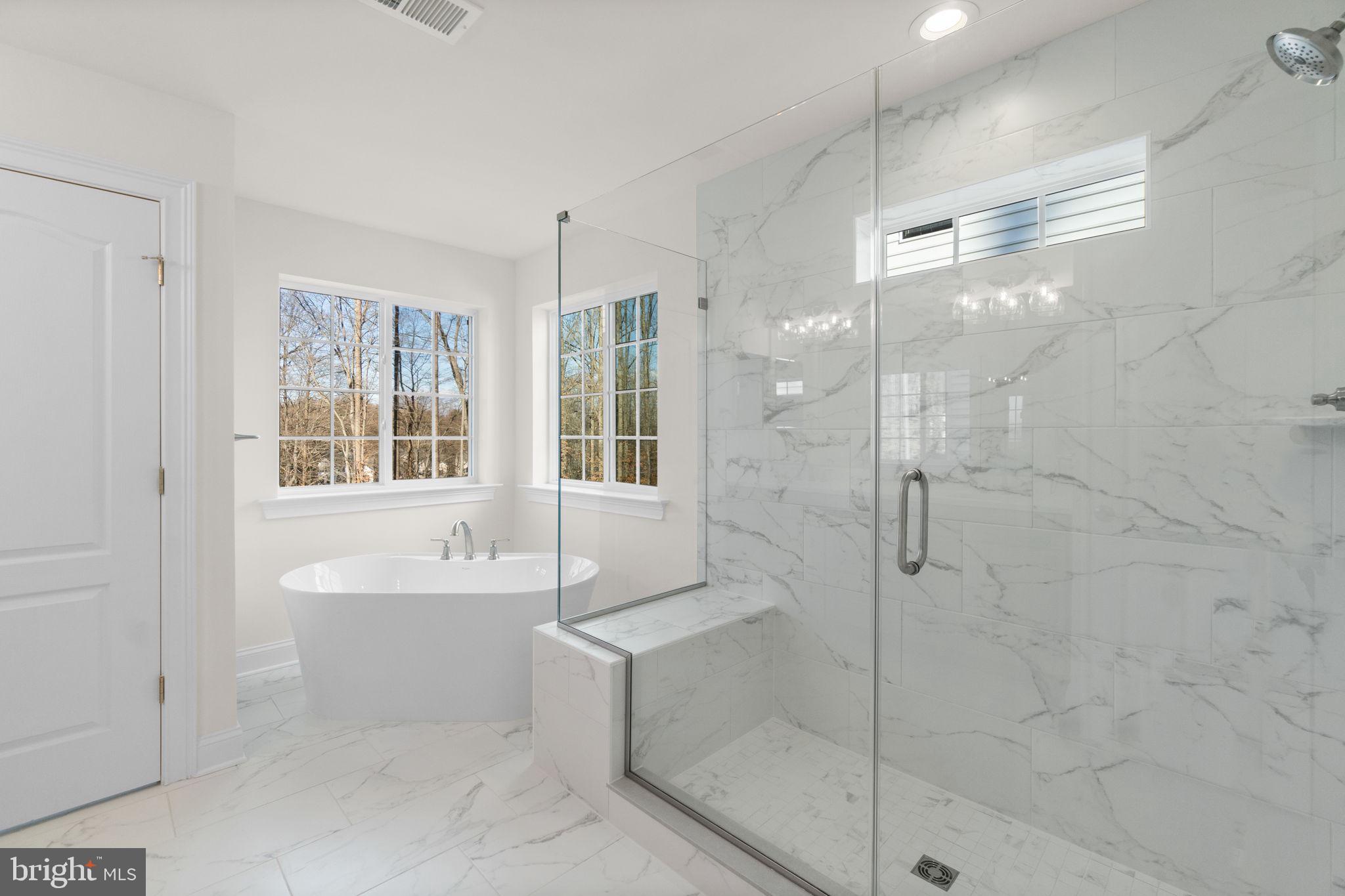 5005 Poplar Ridge Ln