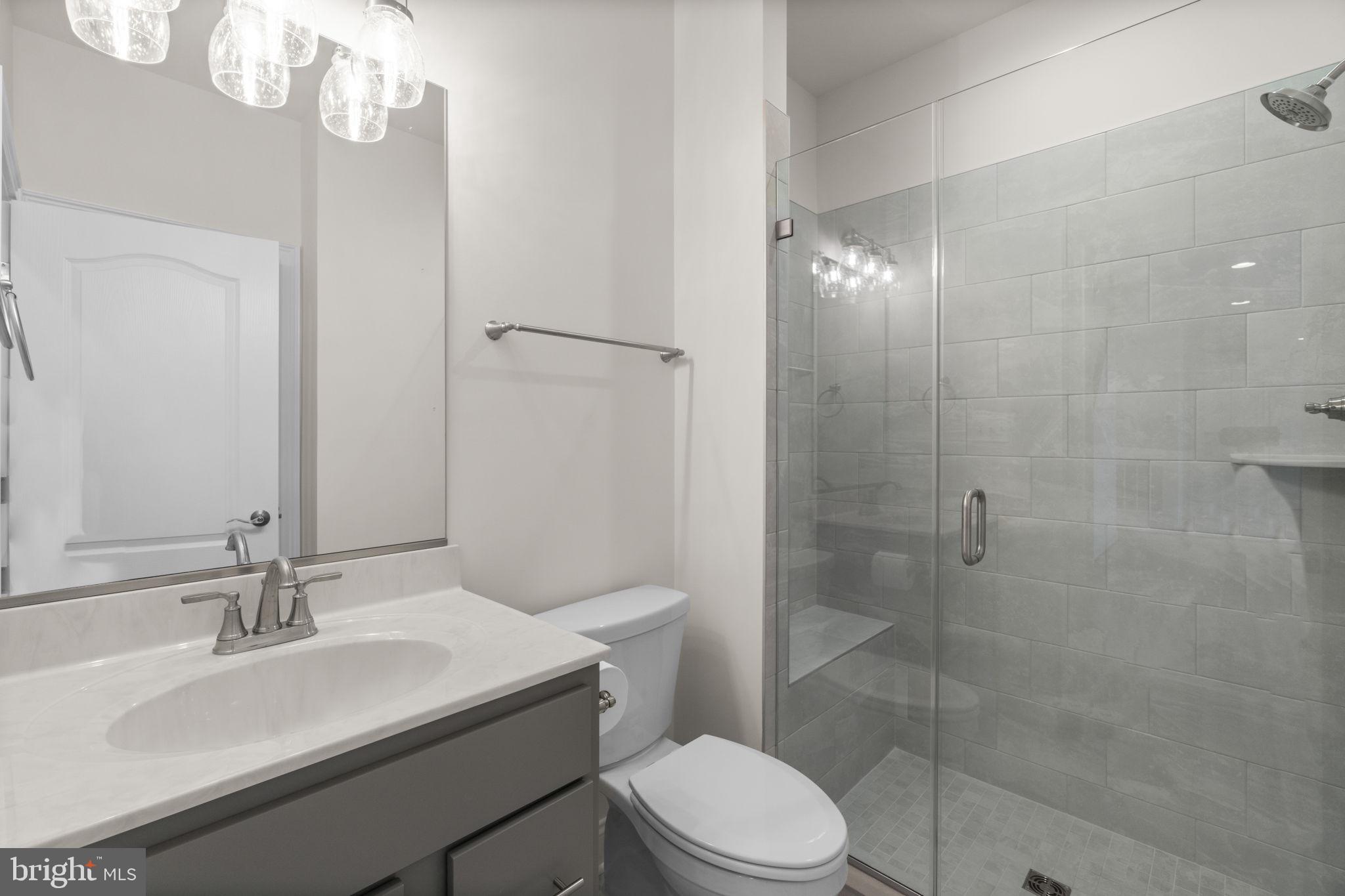 5005 Poplar Ridge Ln