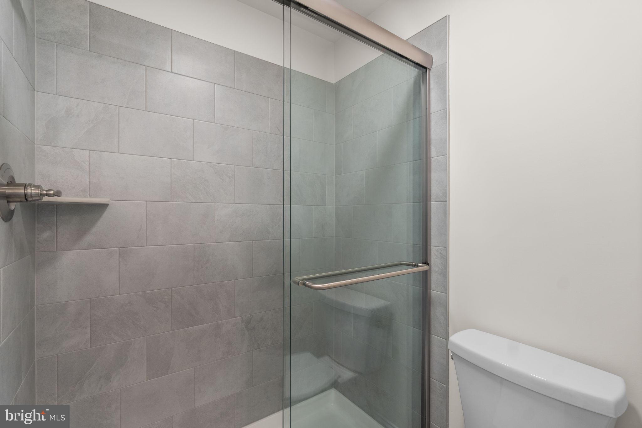 5005 Poplar Ridge Ln