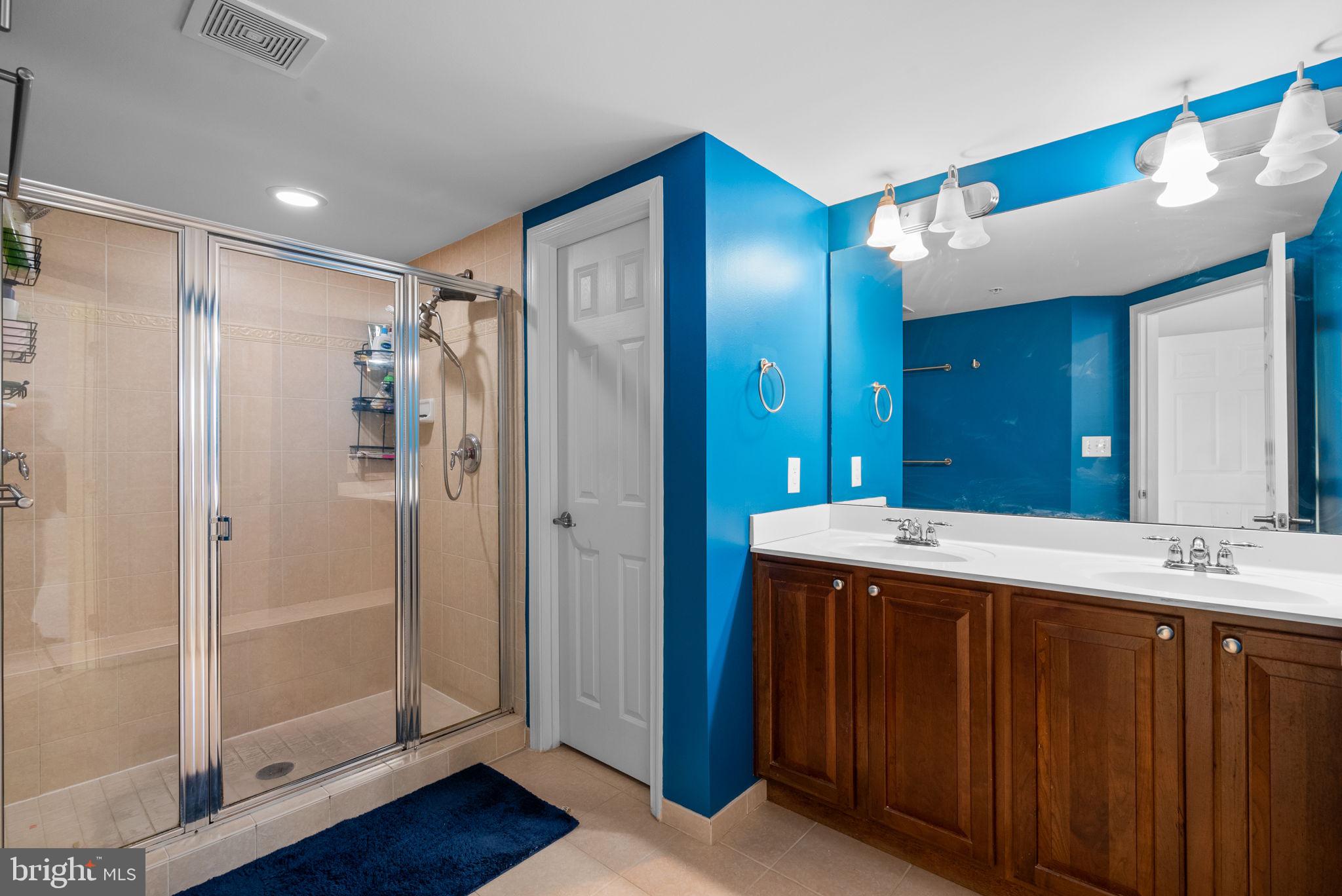 4802 Portsmouth Rd #25