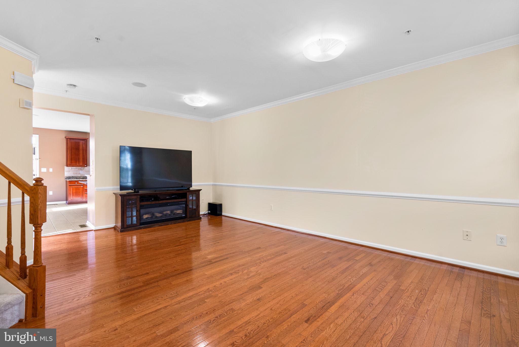 4802 Portsmouth Rd #25