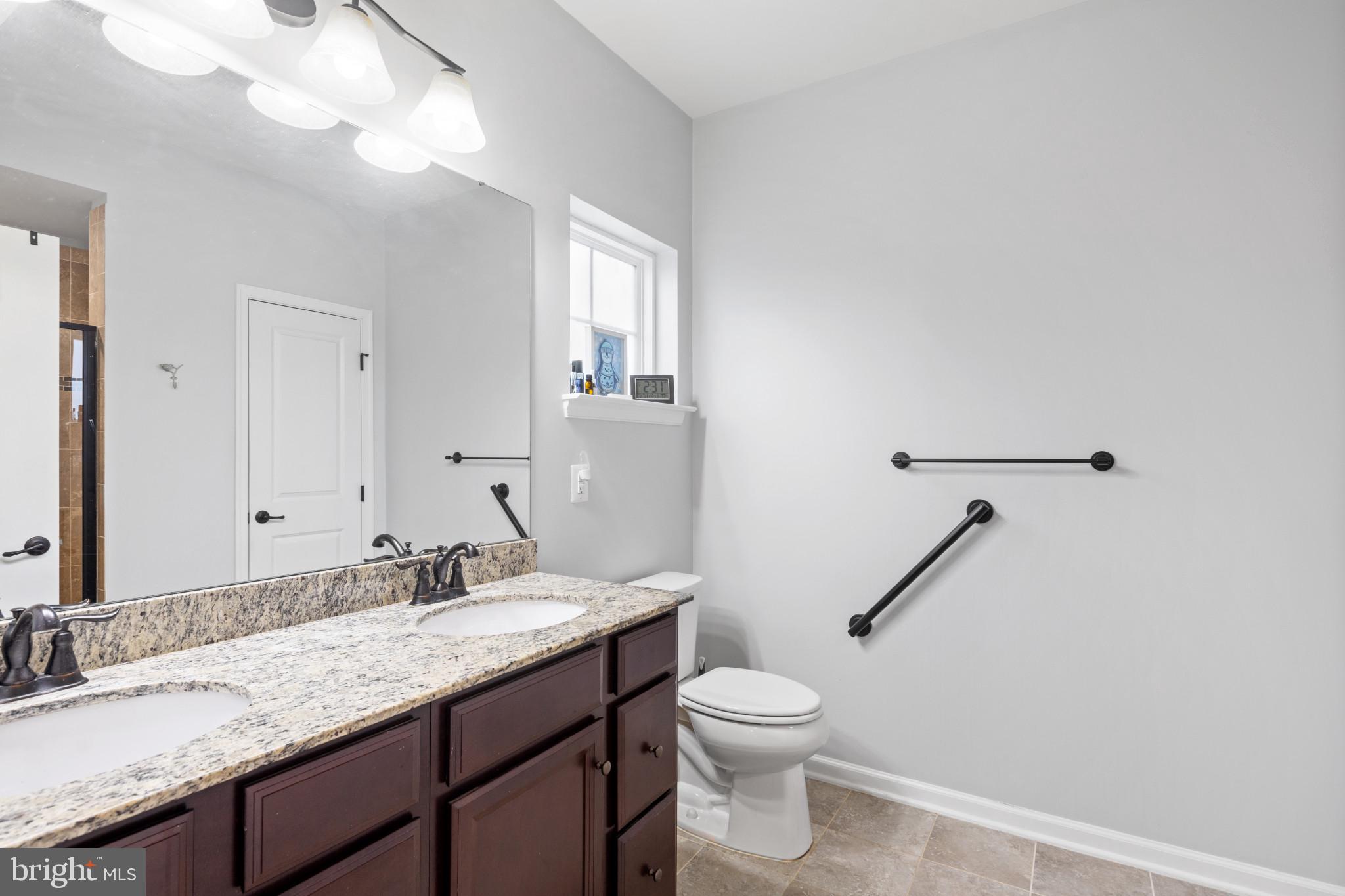 2221 John Gravel Rd #Q