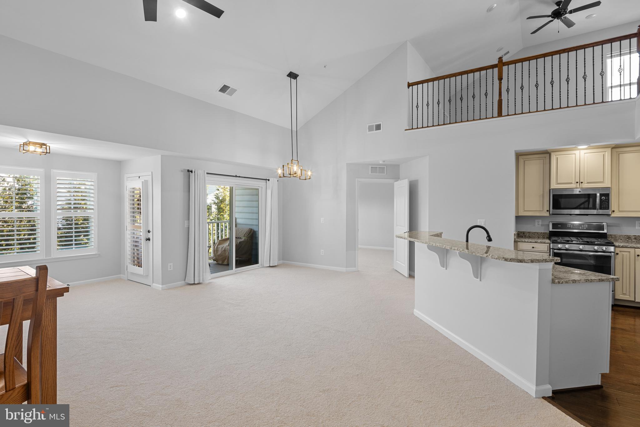 2221 John Gravel Rd #Q