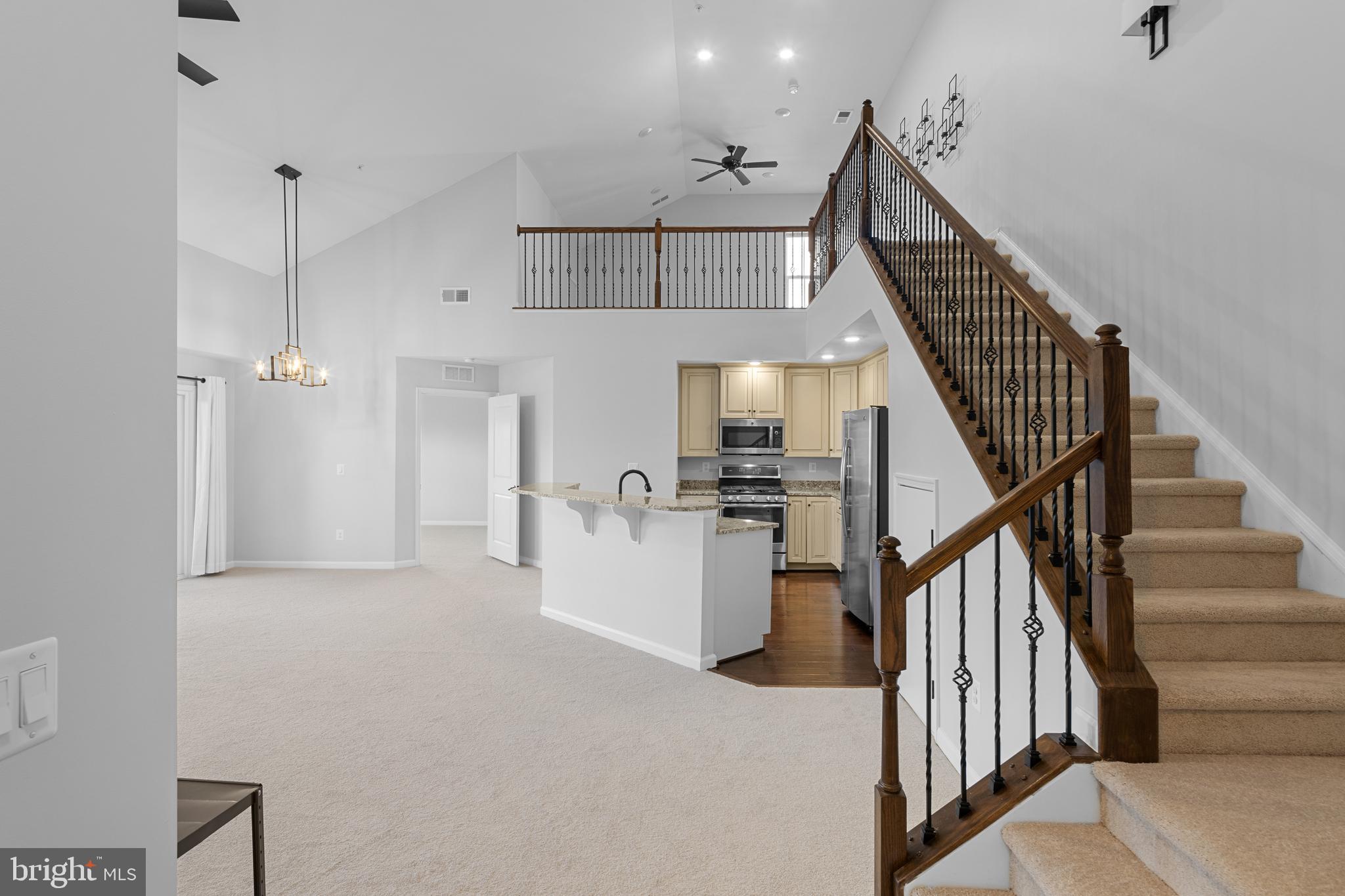 2221 John Gravel Rd #Q