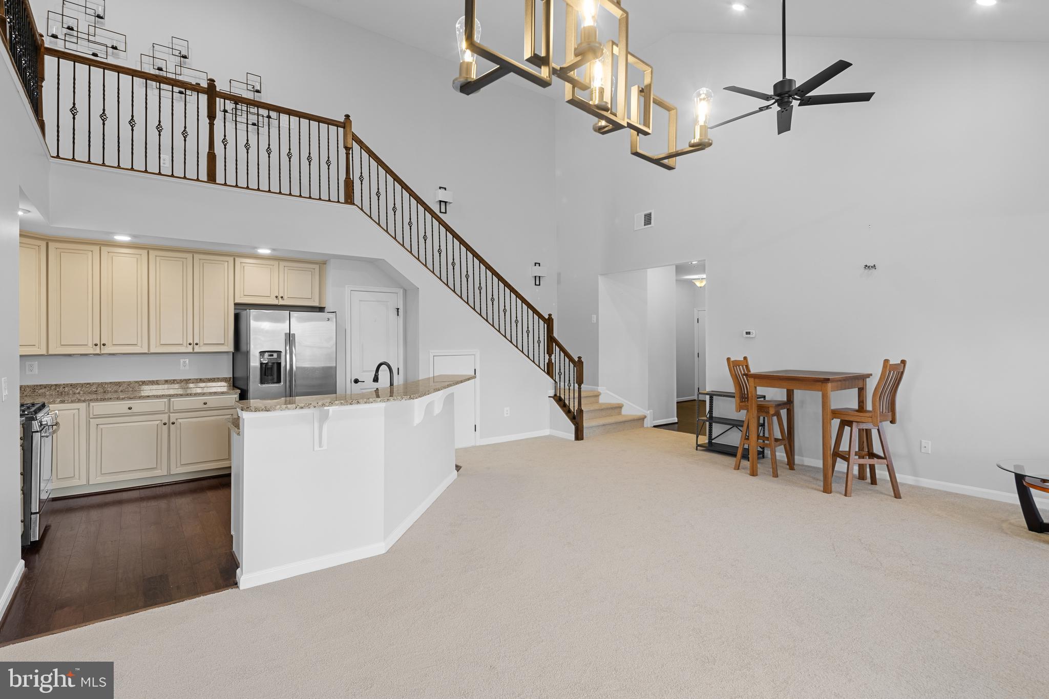 2221 John Gravel Rd #Q