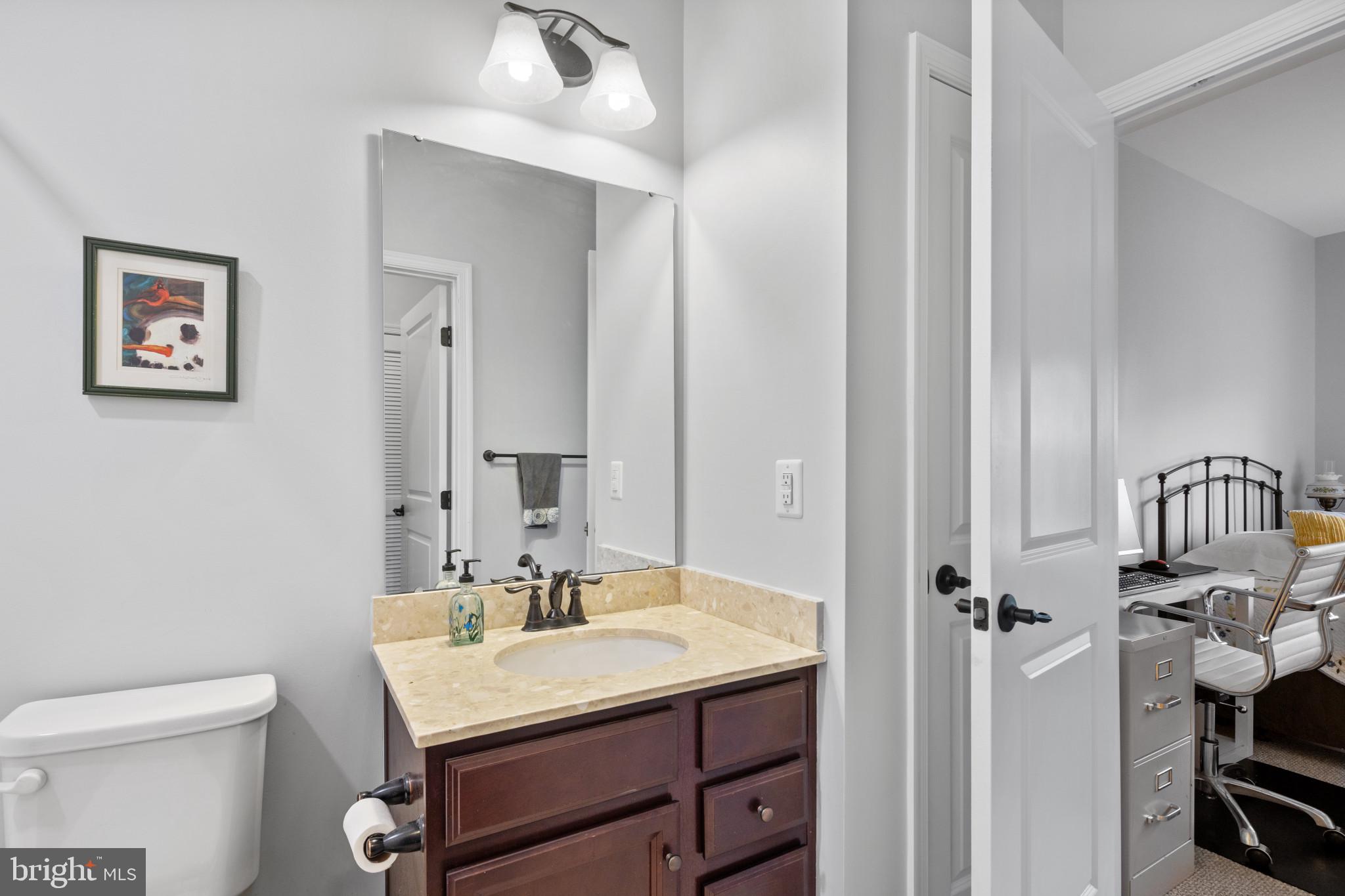 2221 John Gravel Rd #Q