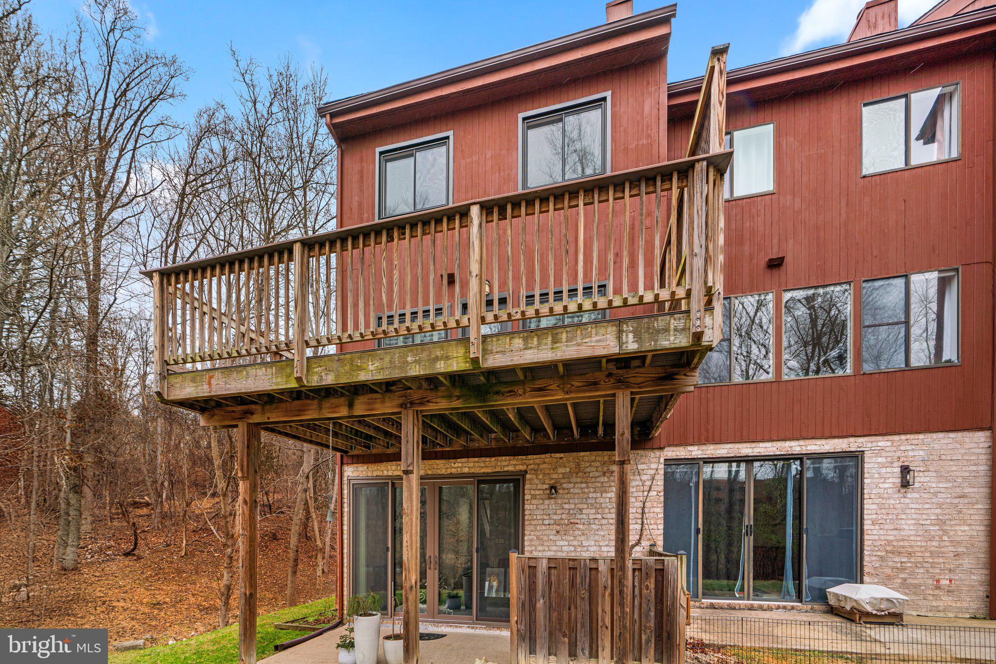 5550 Vantage Point Rd