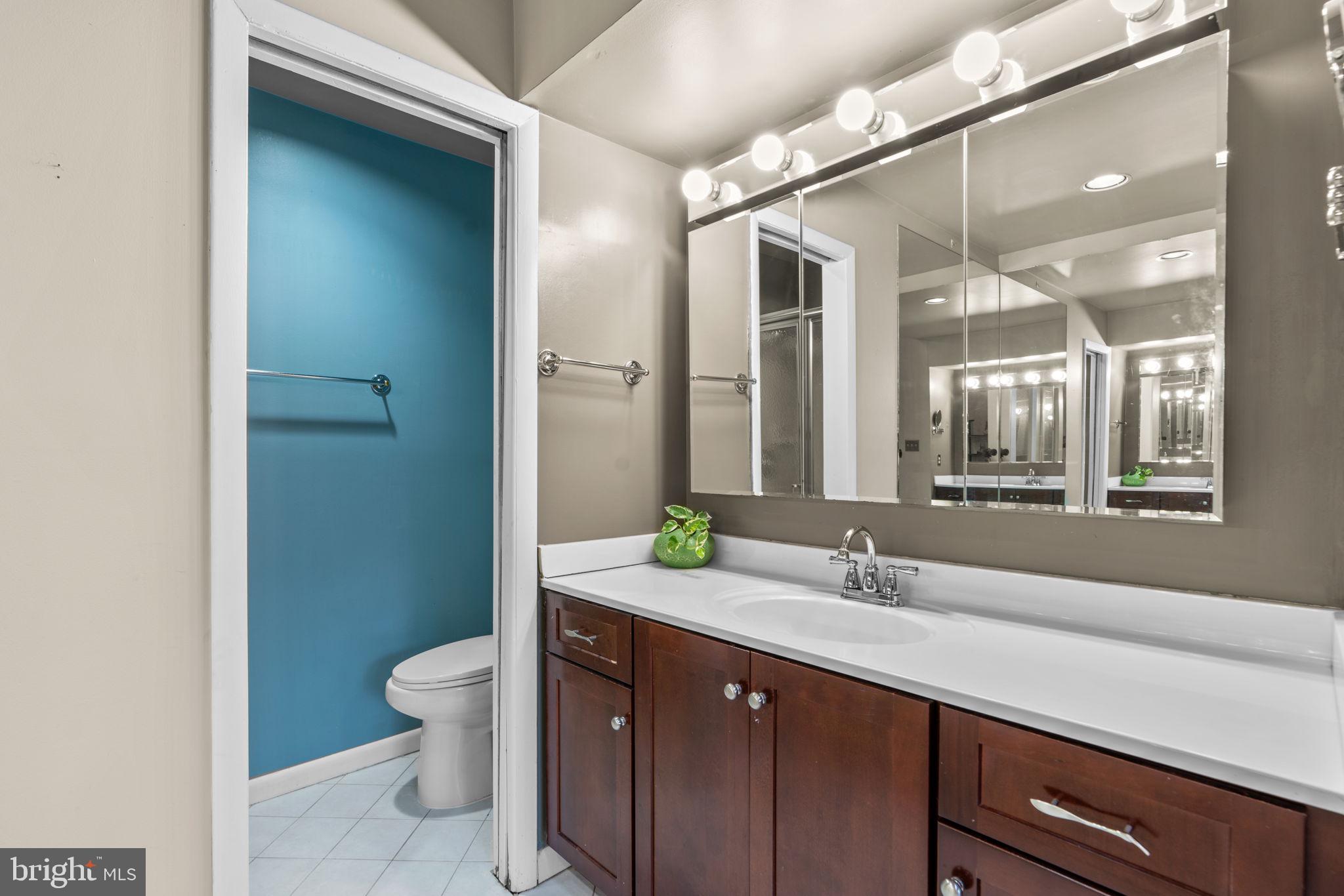 5550 Vantage Point Rd