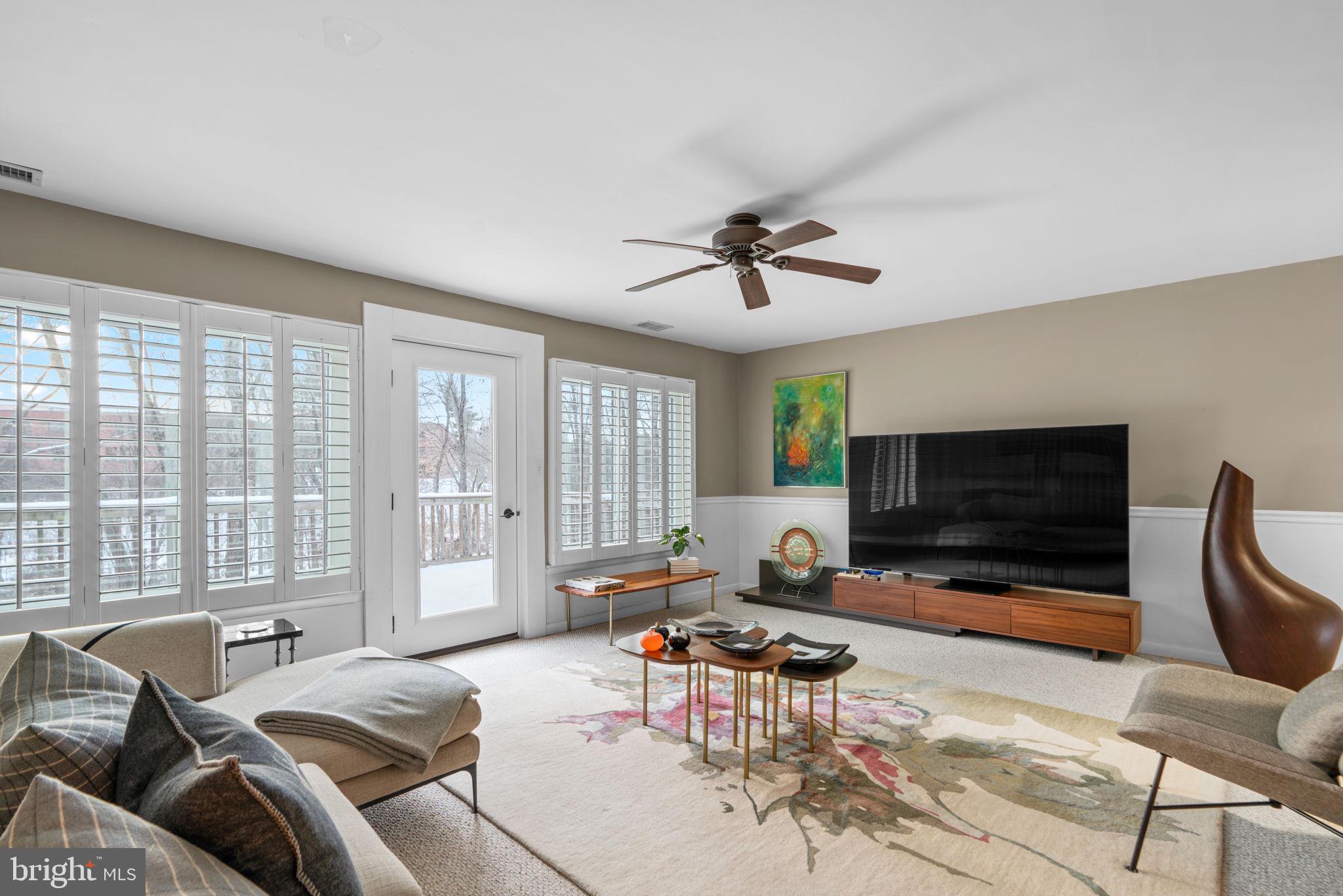 5550 Vantage Point Rd