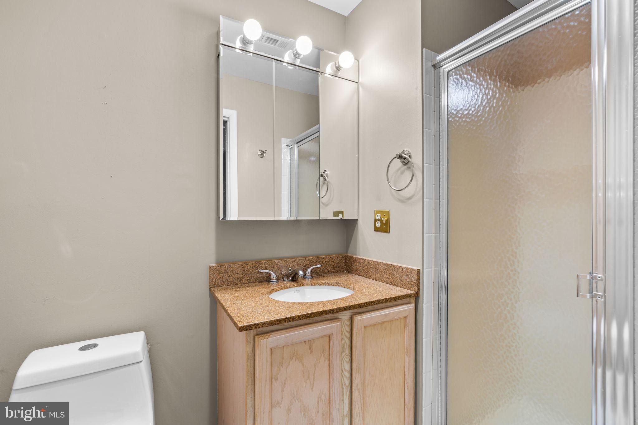 5550 Vantage Point Rd