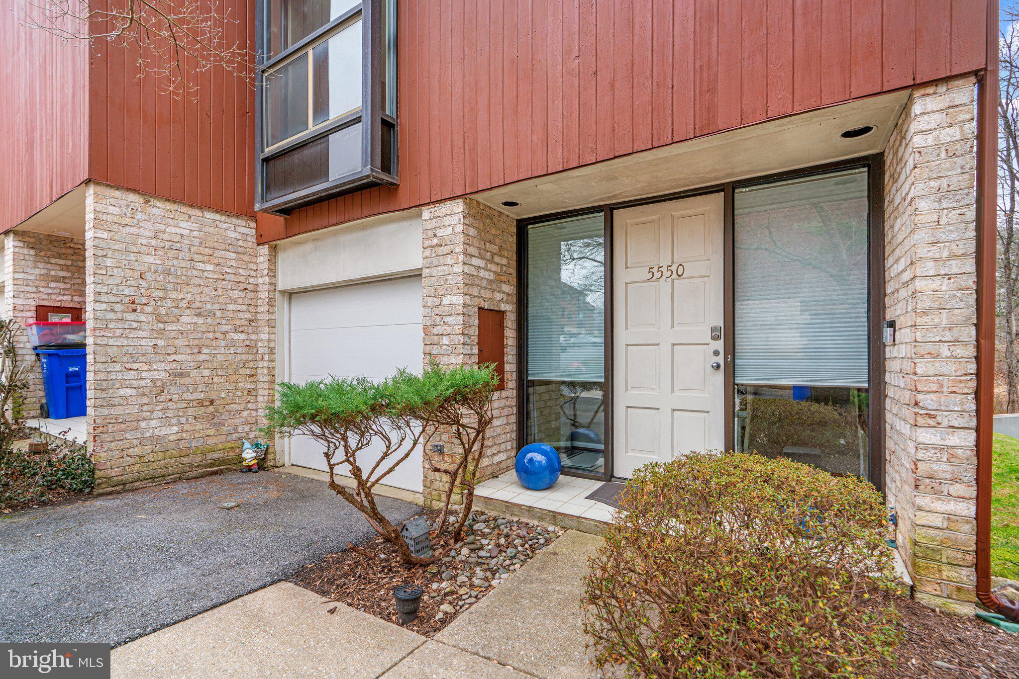 5550 Vantage Point Rd