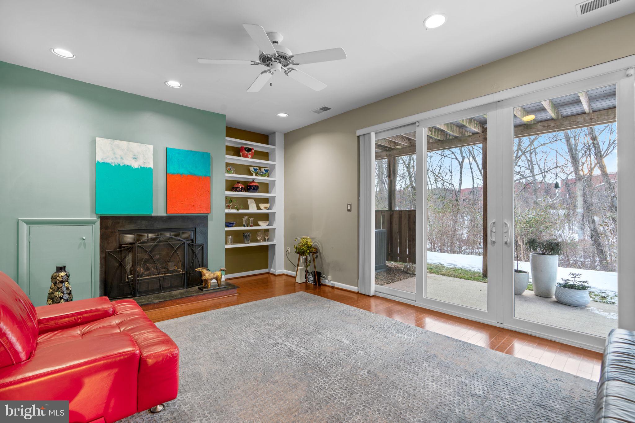 5550 Vantage Point Rd