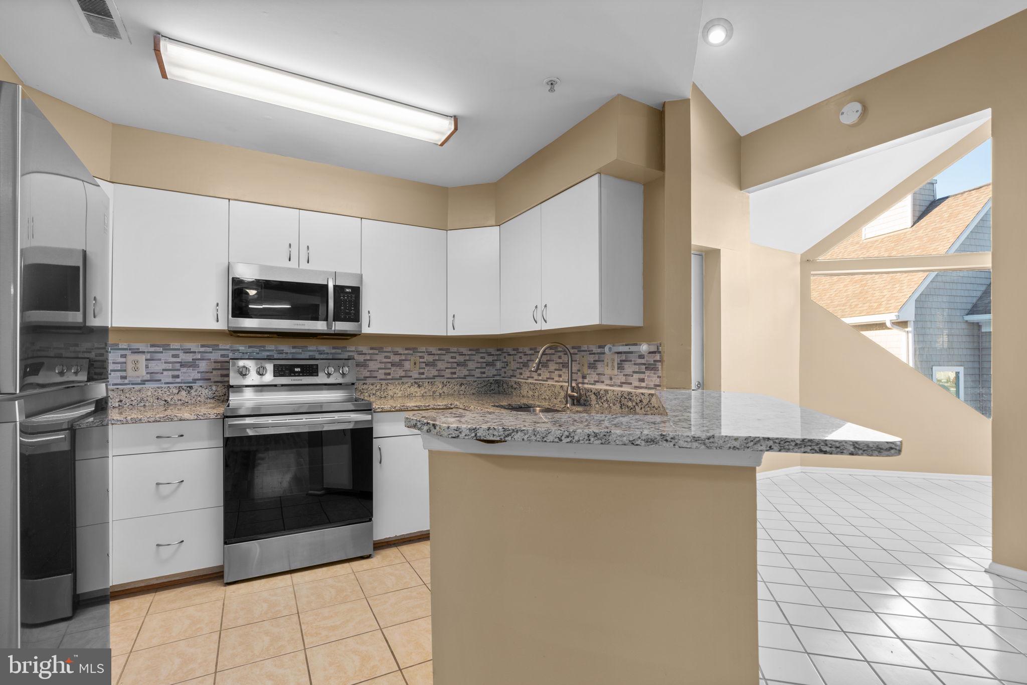 7640 COACHLIGHT LN #A