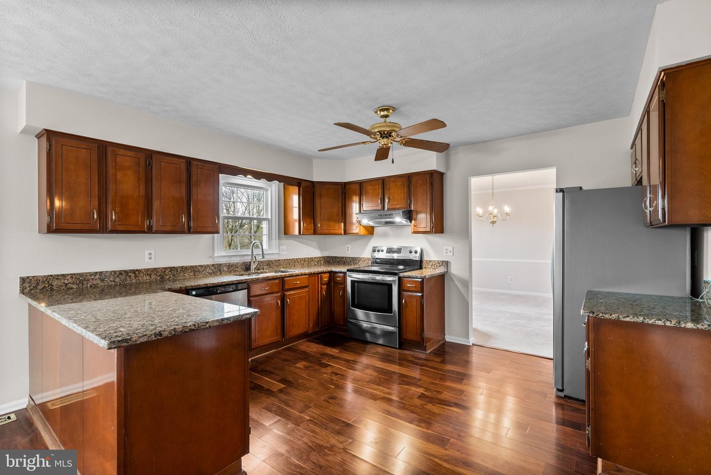 2045 Saint James Rd