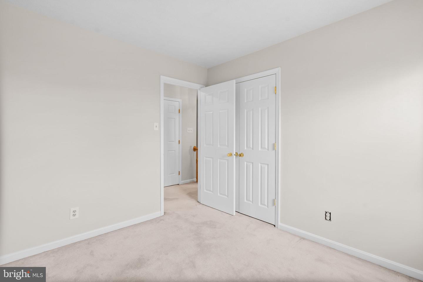 2045 Saint James Rd