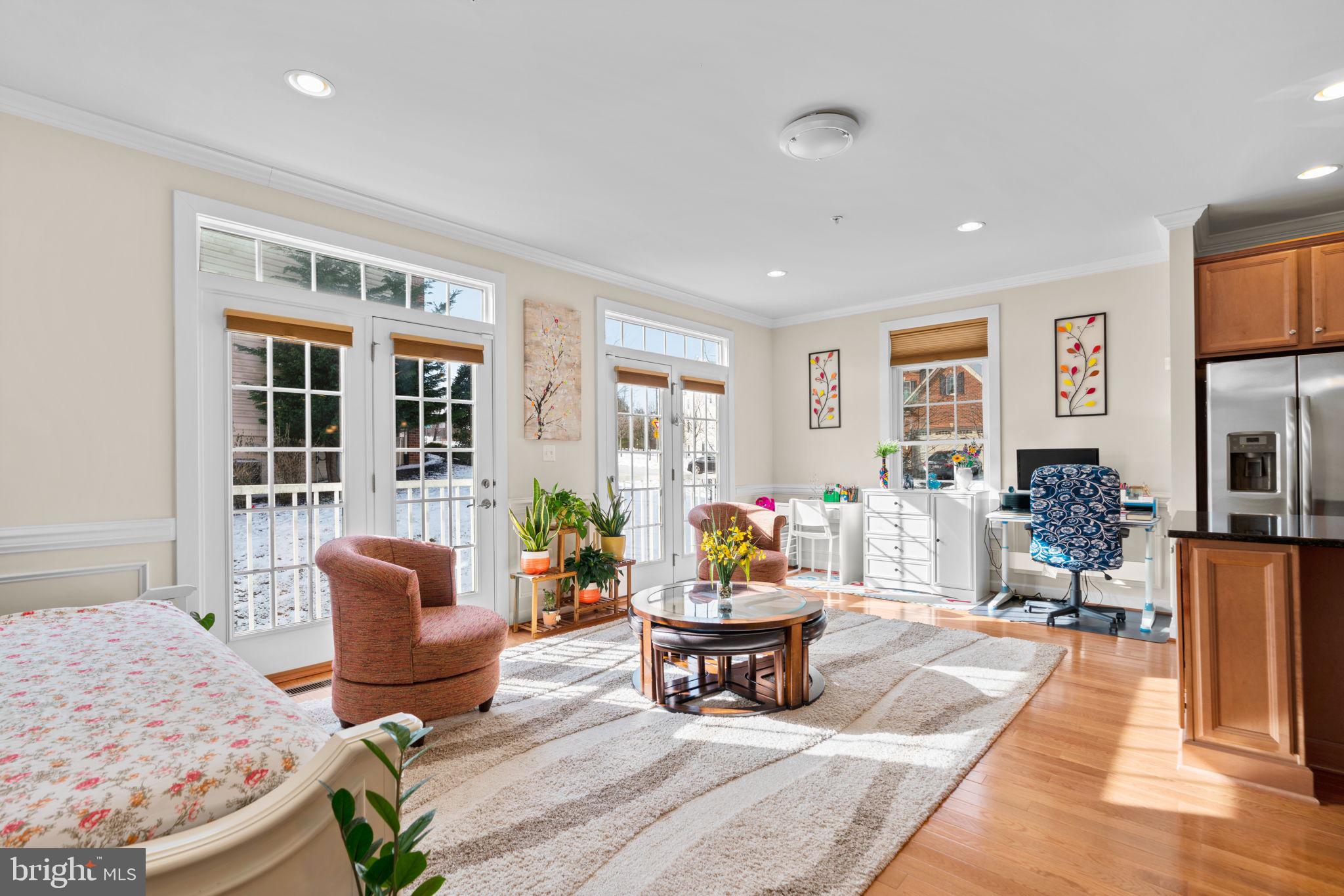 4902 Rushing River Dr