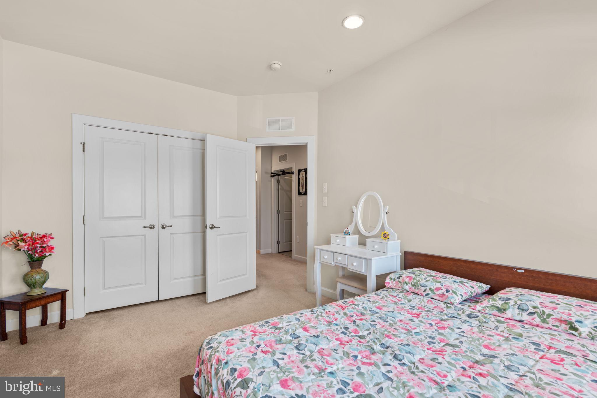 4902 Rushing River Dr