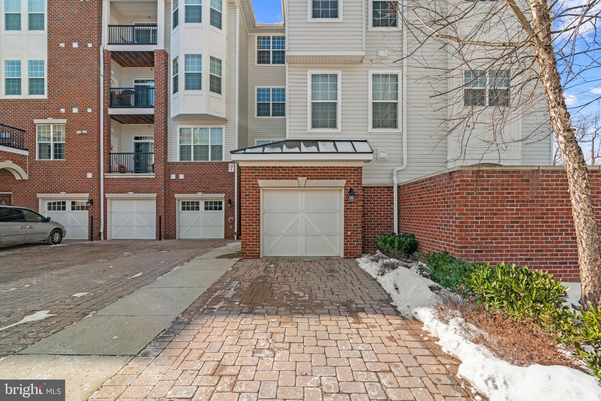 8501 Coltrane Ct #303