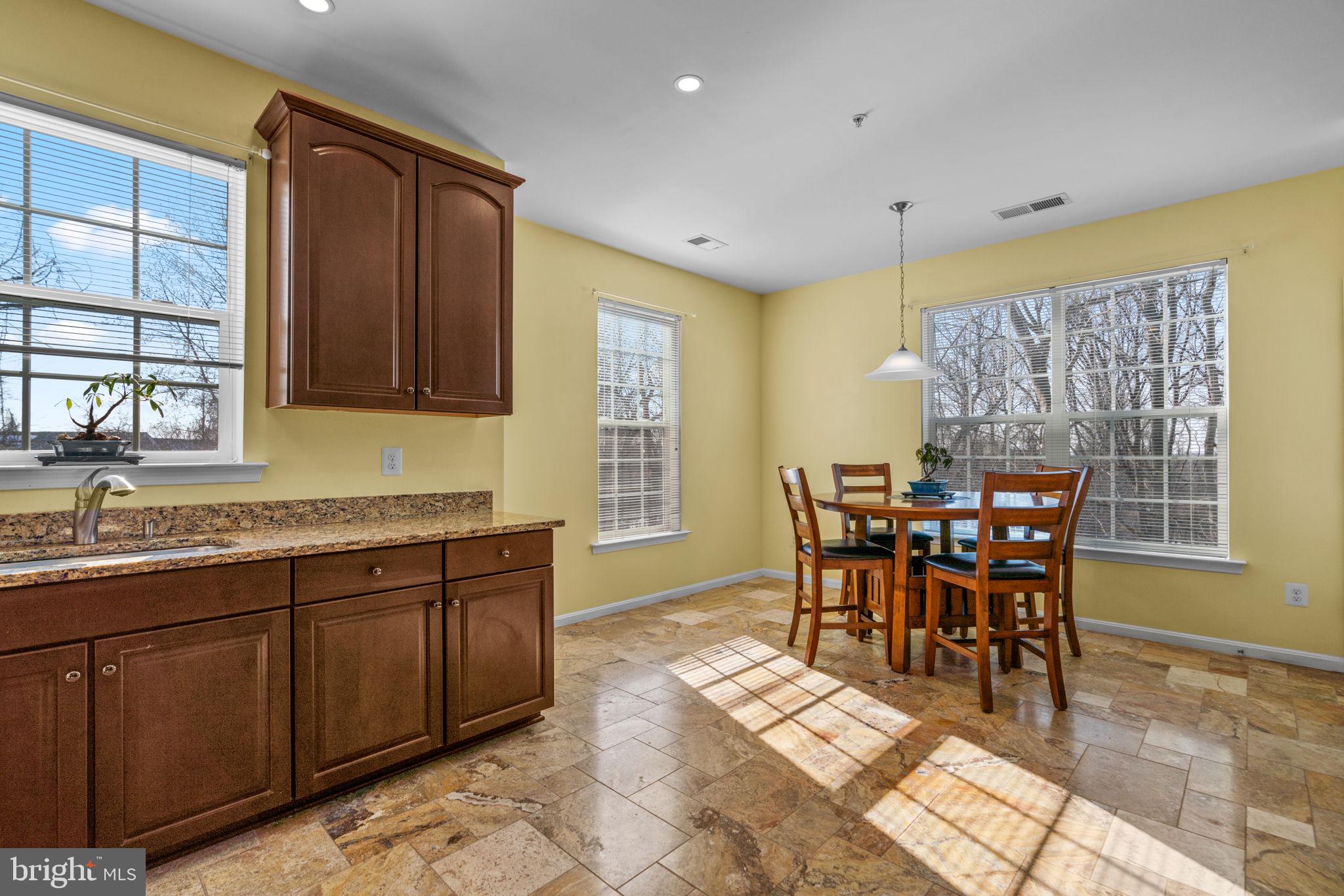 8501 Coltrane Ct #303