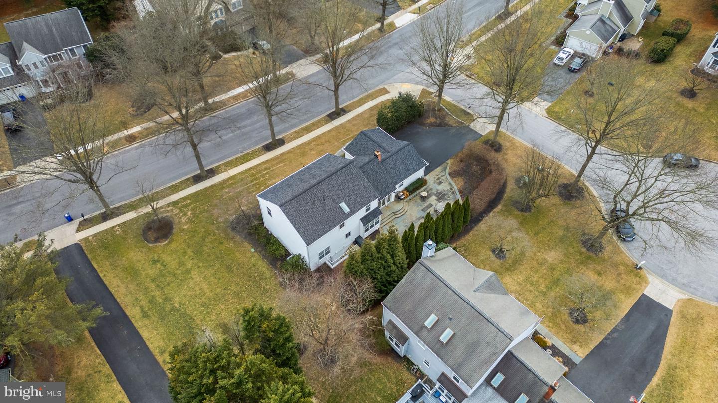 9702 Bridgewater Ct