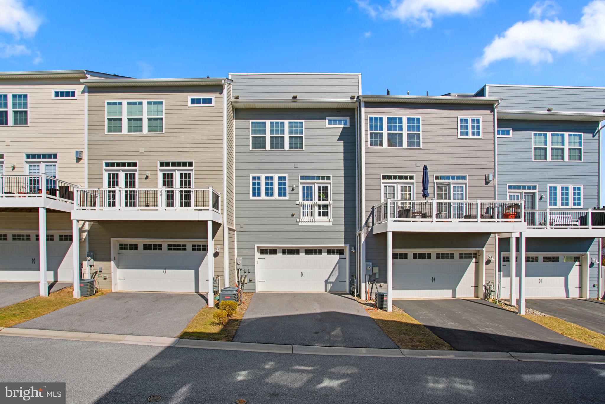 5965 Glen Willow Way