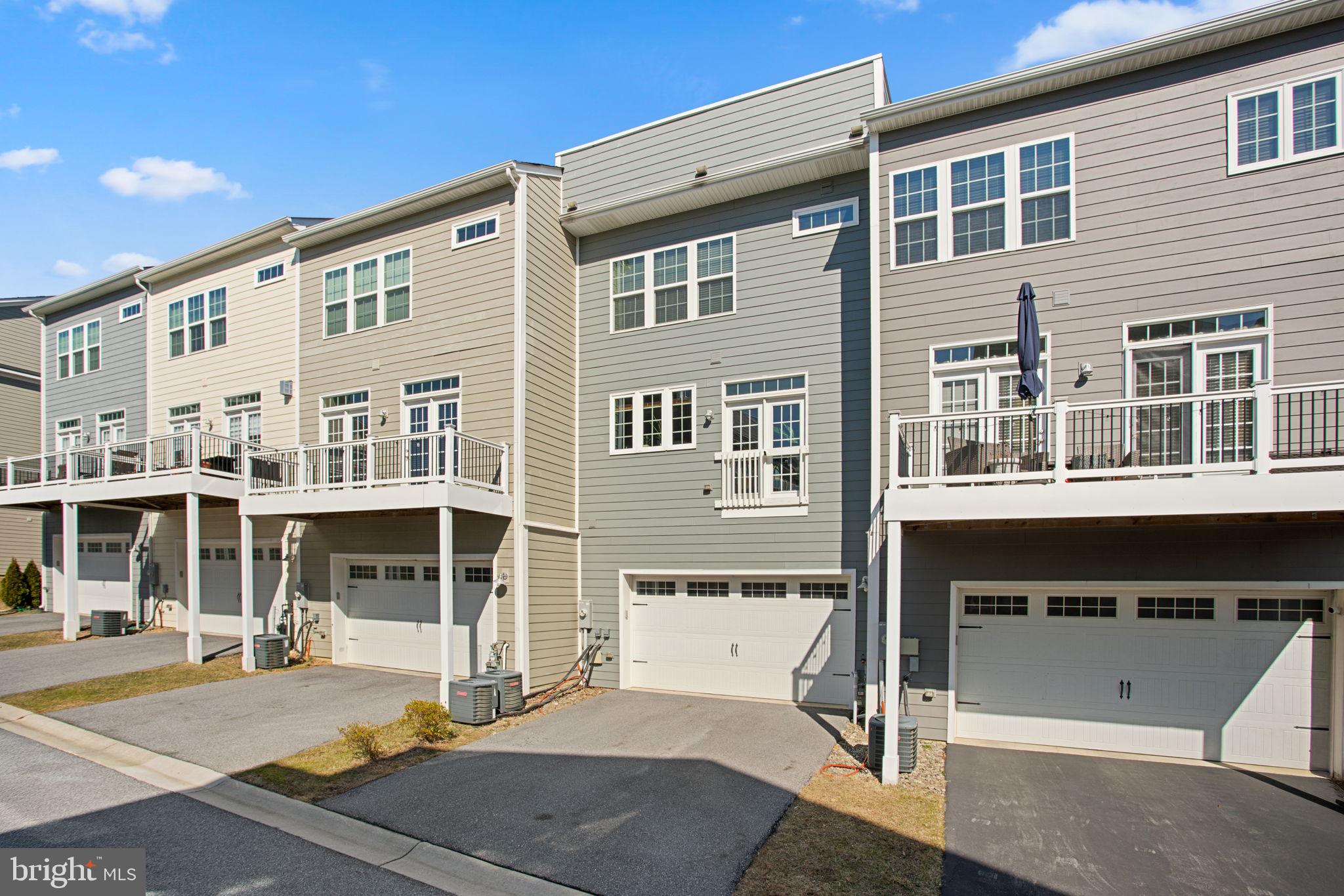 5965 Glen Willow Way