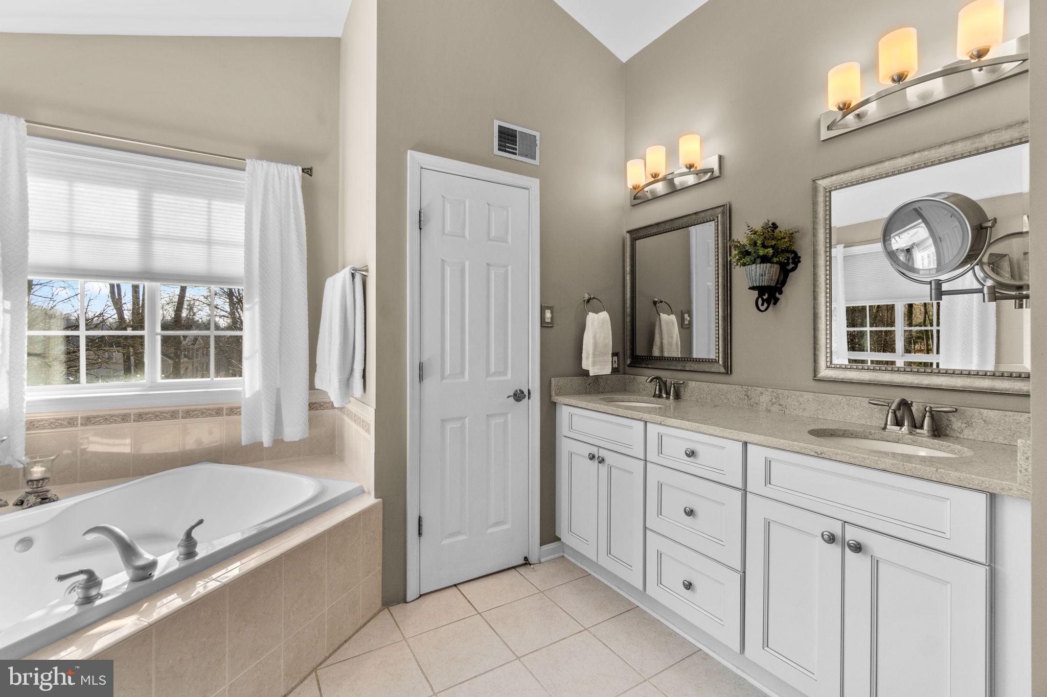 2713 Friendship Farm Ct