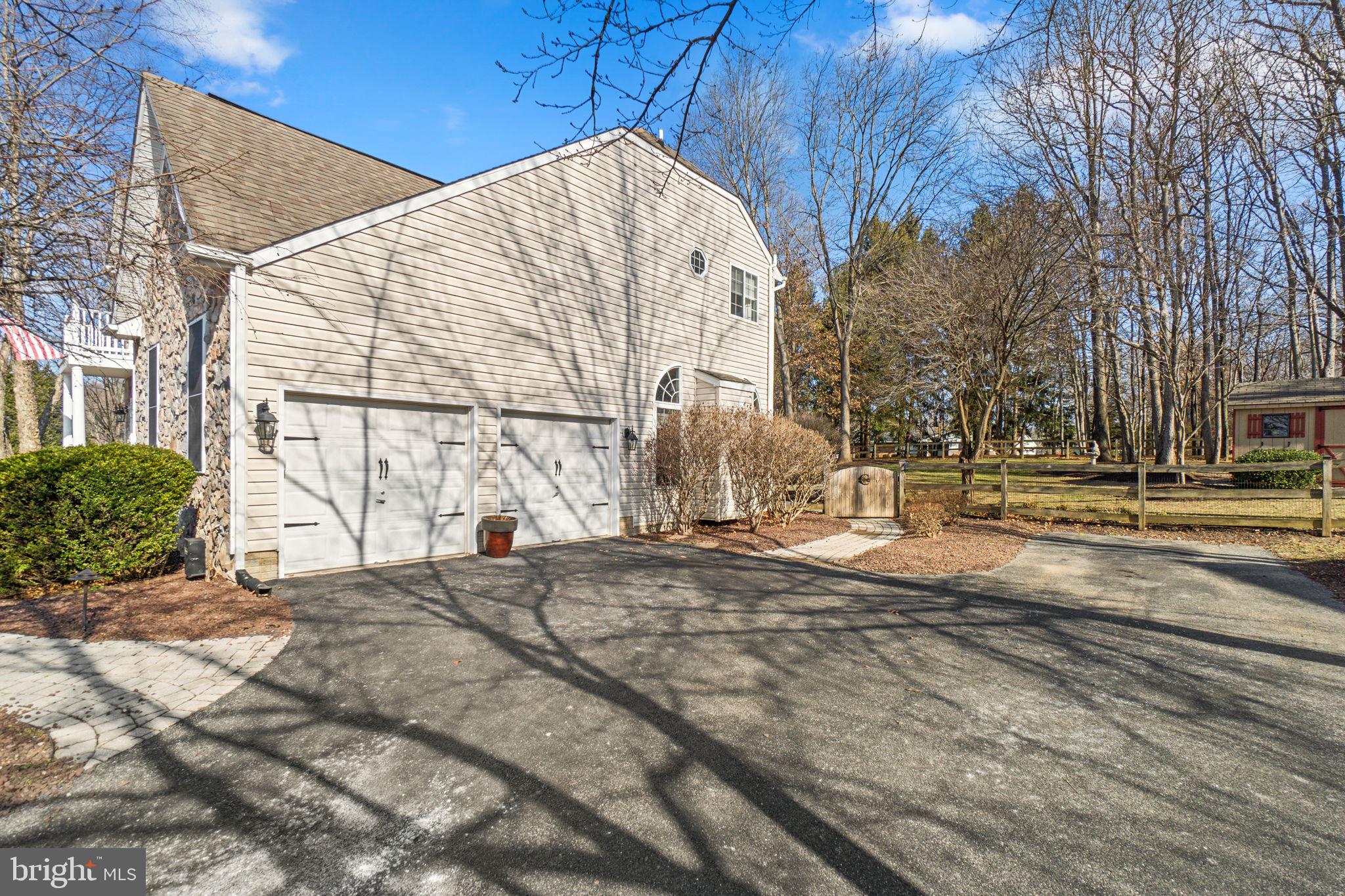 2713 Friendship Farm Ct