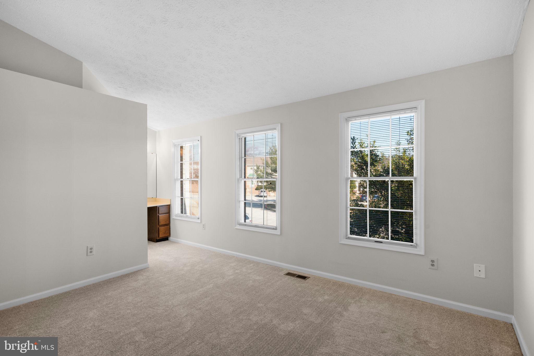 8028 Brightwood Ct NW