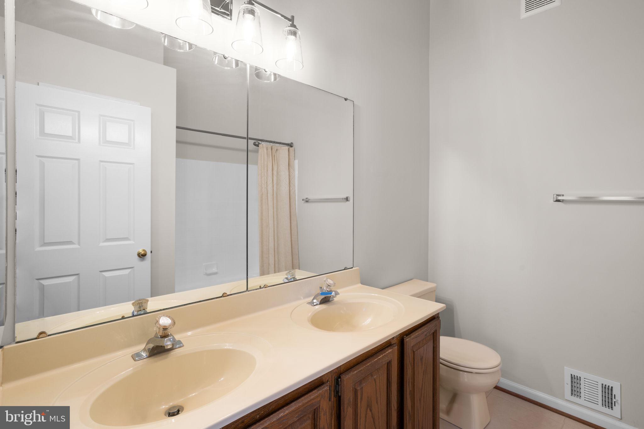 8028 Brightwood Ct NW