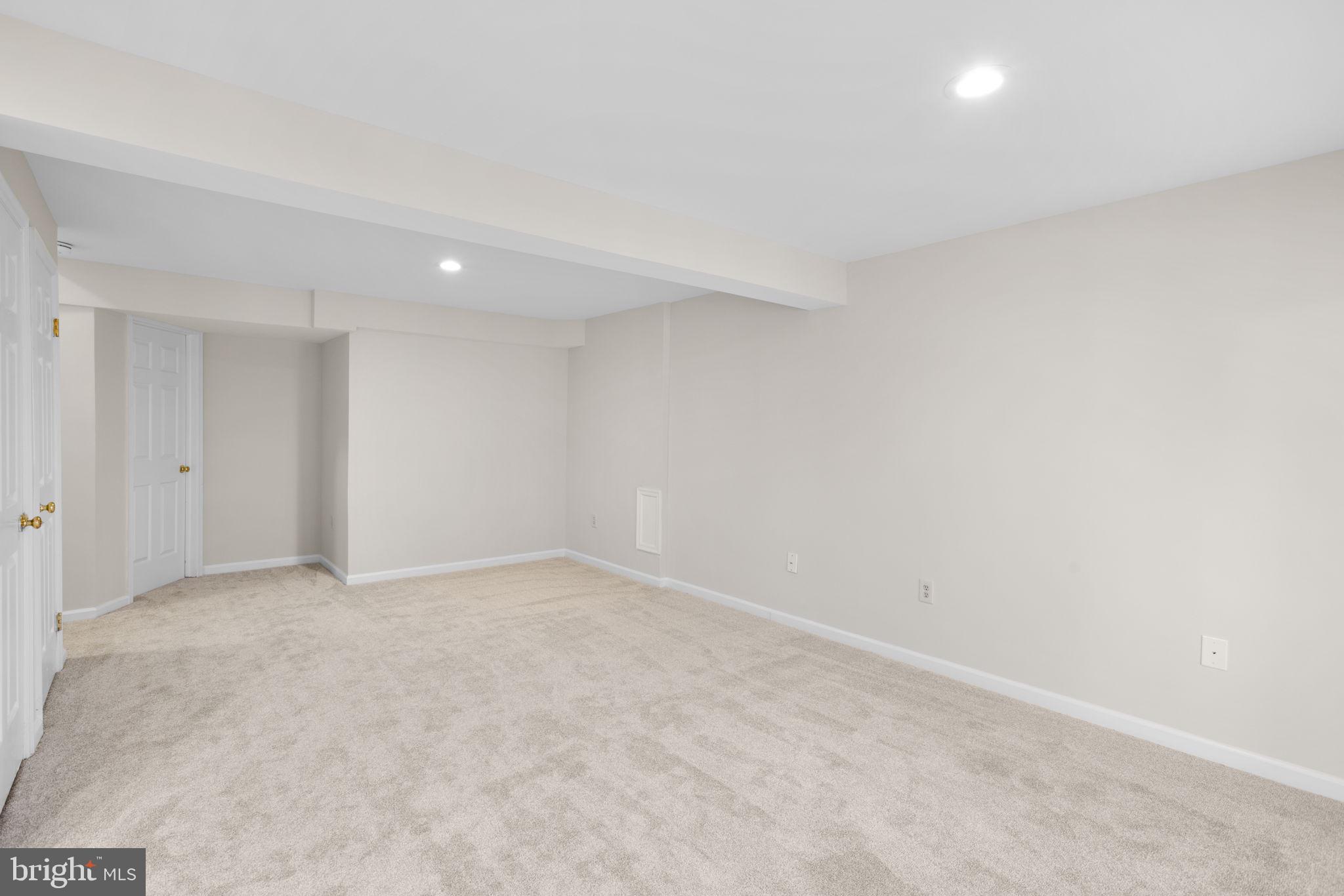 8028 Brightwood Ct NW