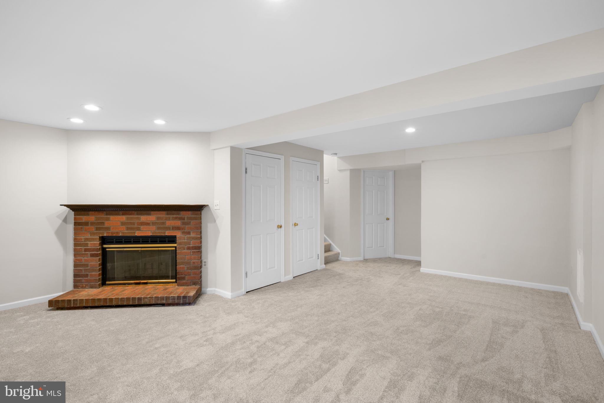 8028 Brightwood Ct NW