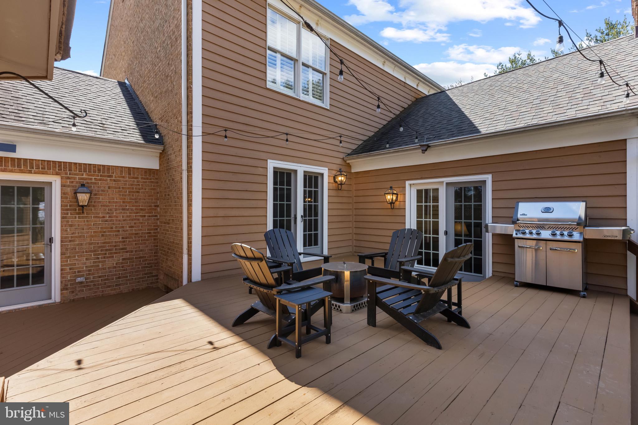 1735 Willow Springs Dr