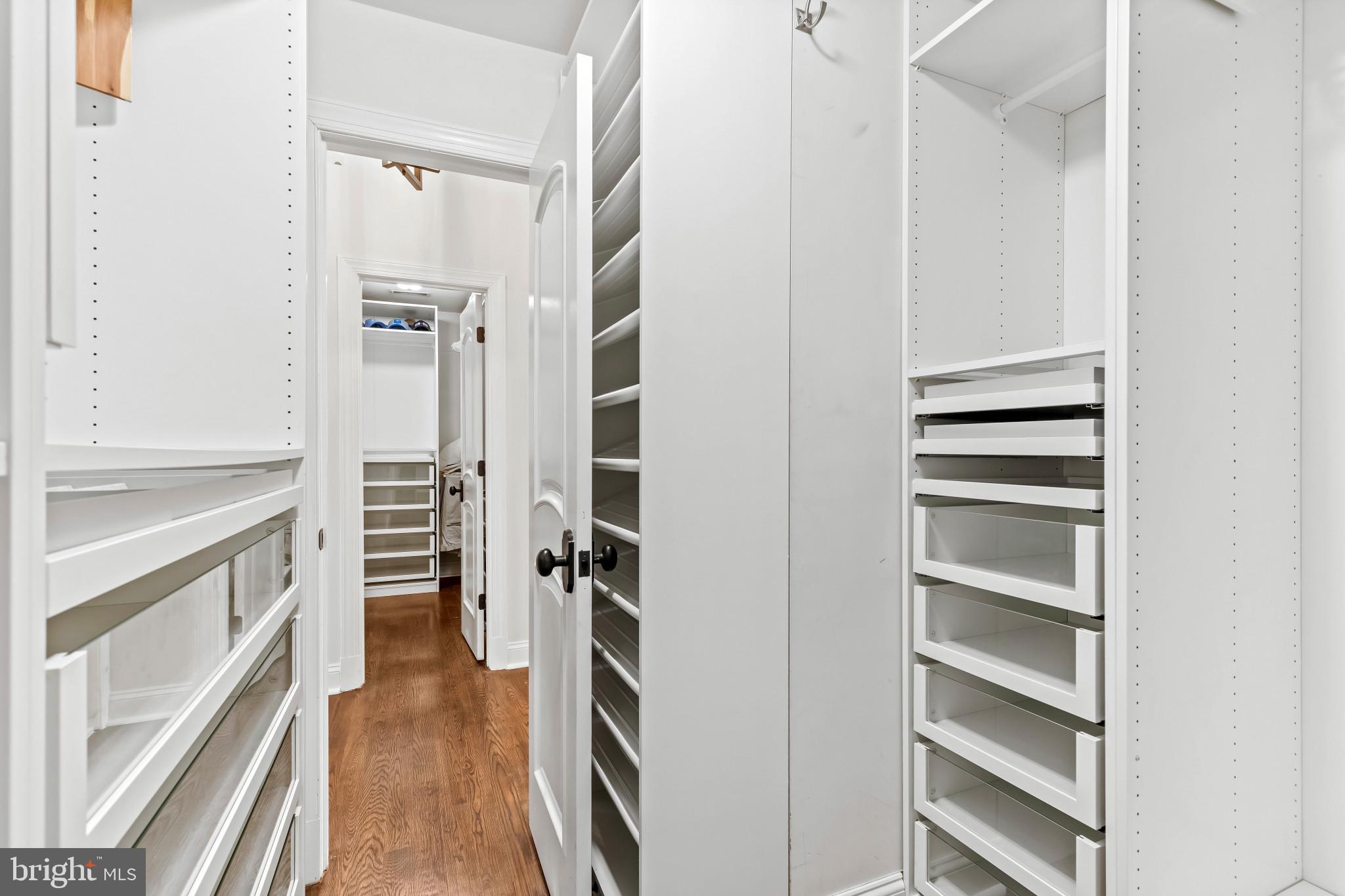 1735 Willow Springs Dr