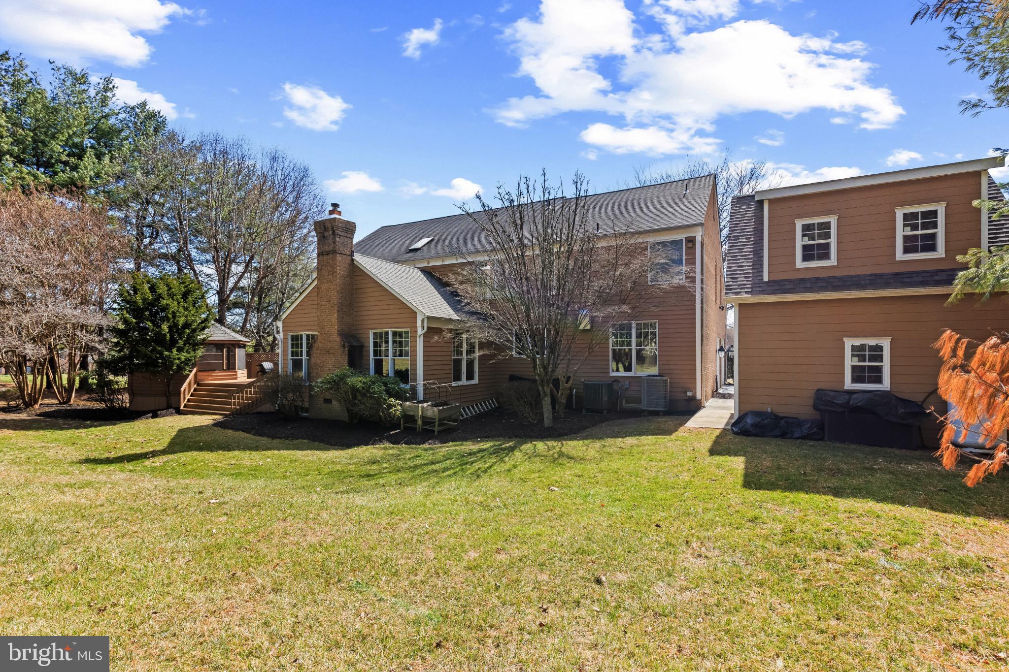 1735 Willow Springs Dr