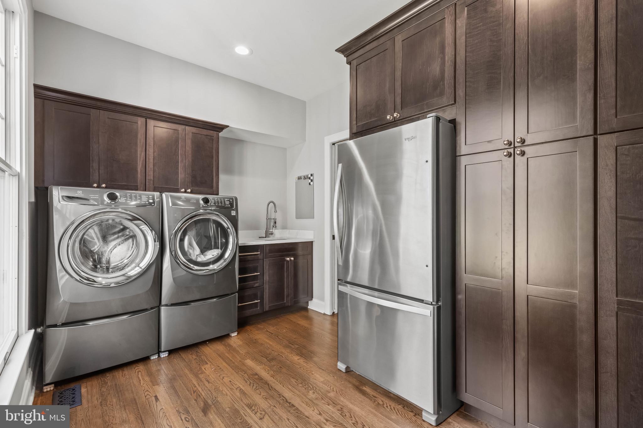 1735 Willow Springs Dr