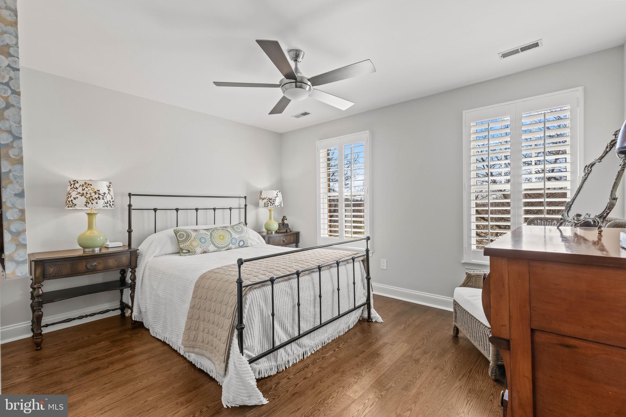 1735 Willow Springs Dr