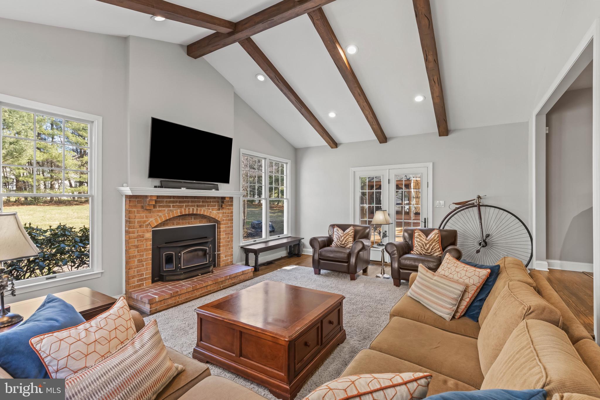 1735 Willow Springs Dr