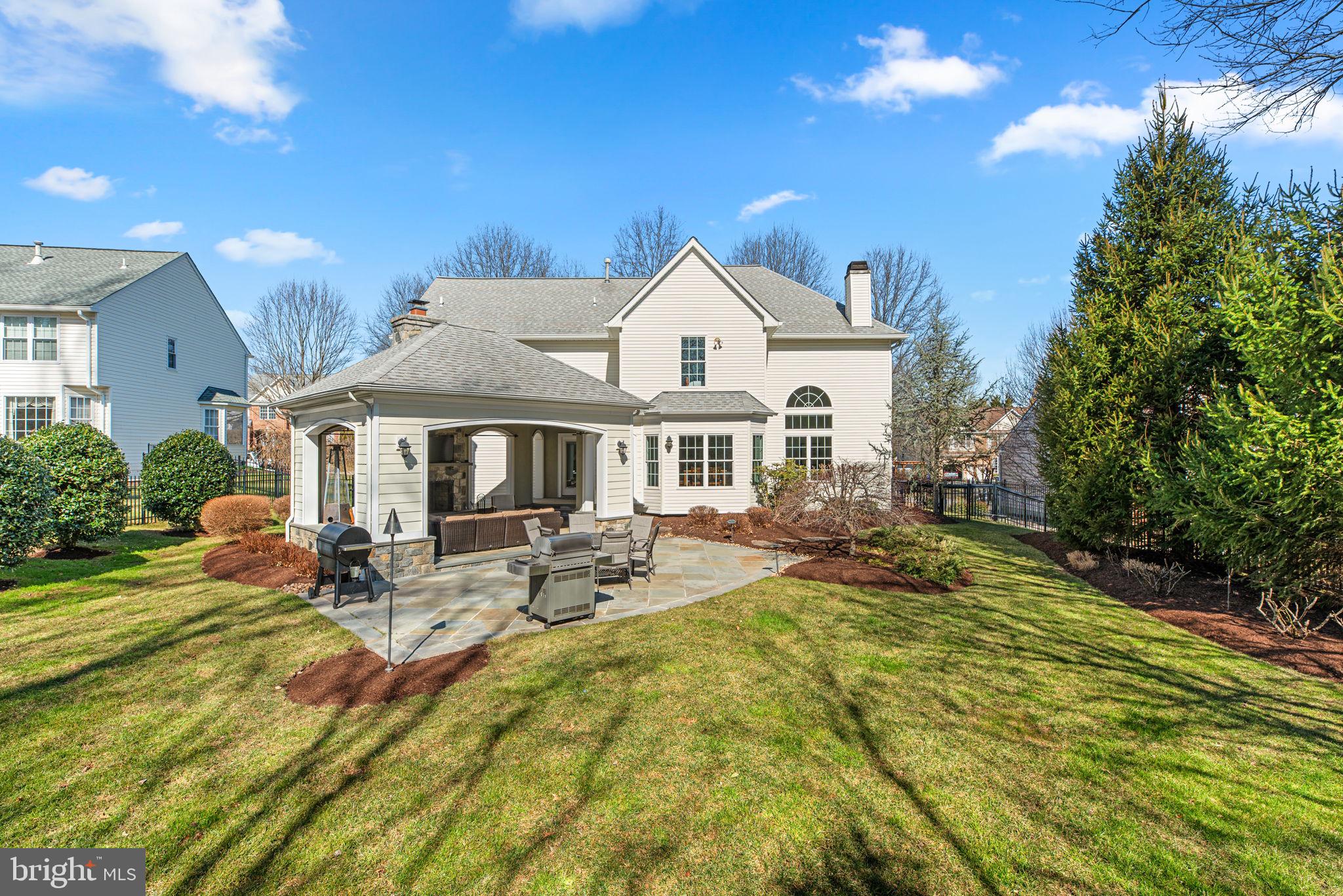 4509 Worthington Manor Way