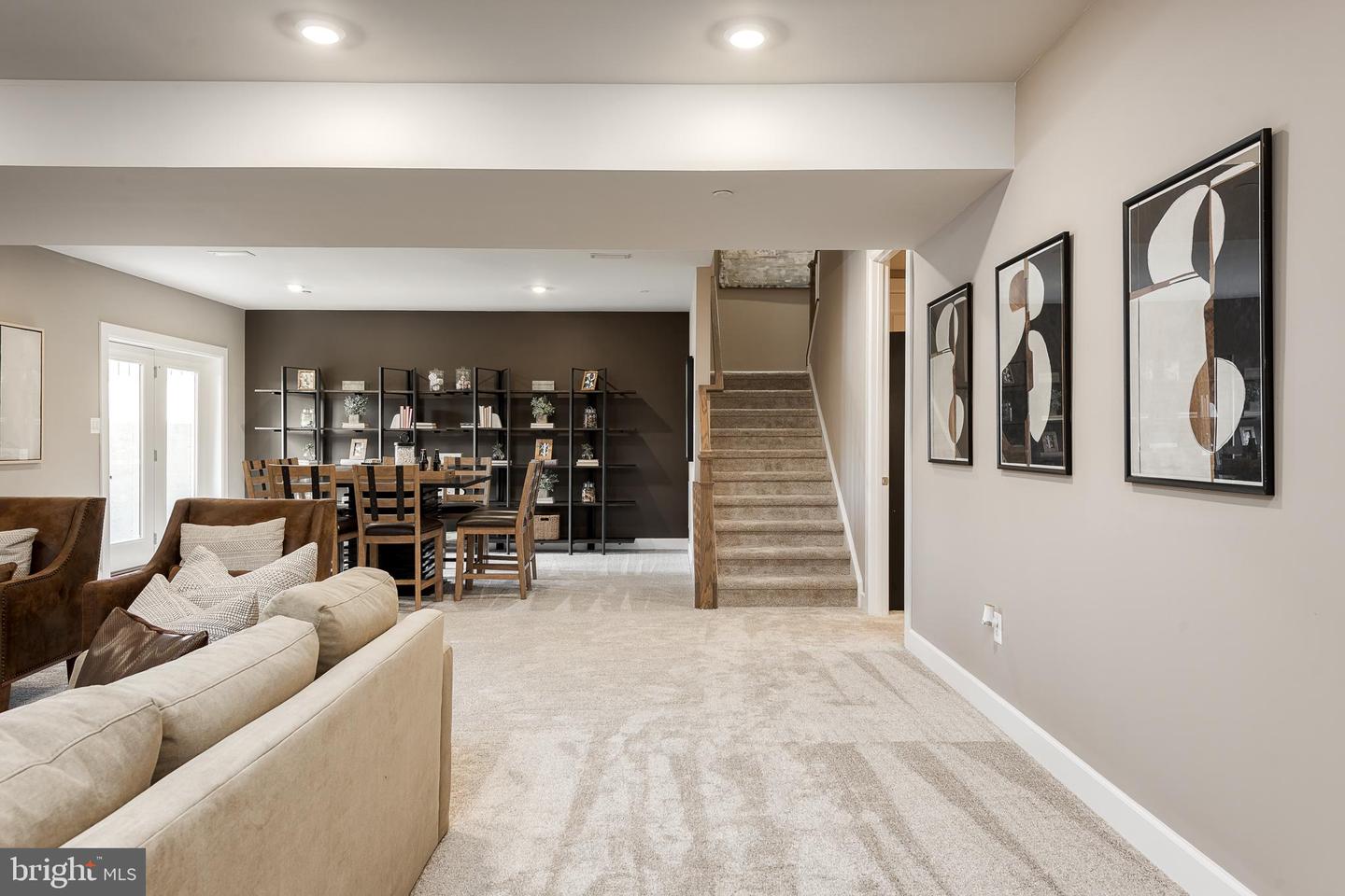 3787 Westmount Pkwy